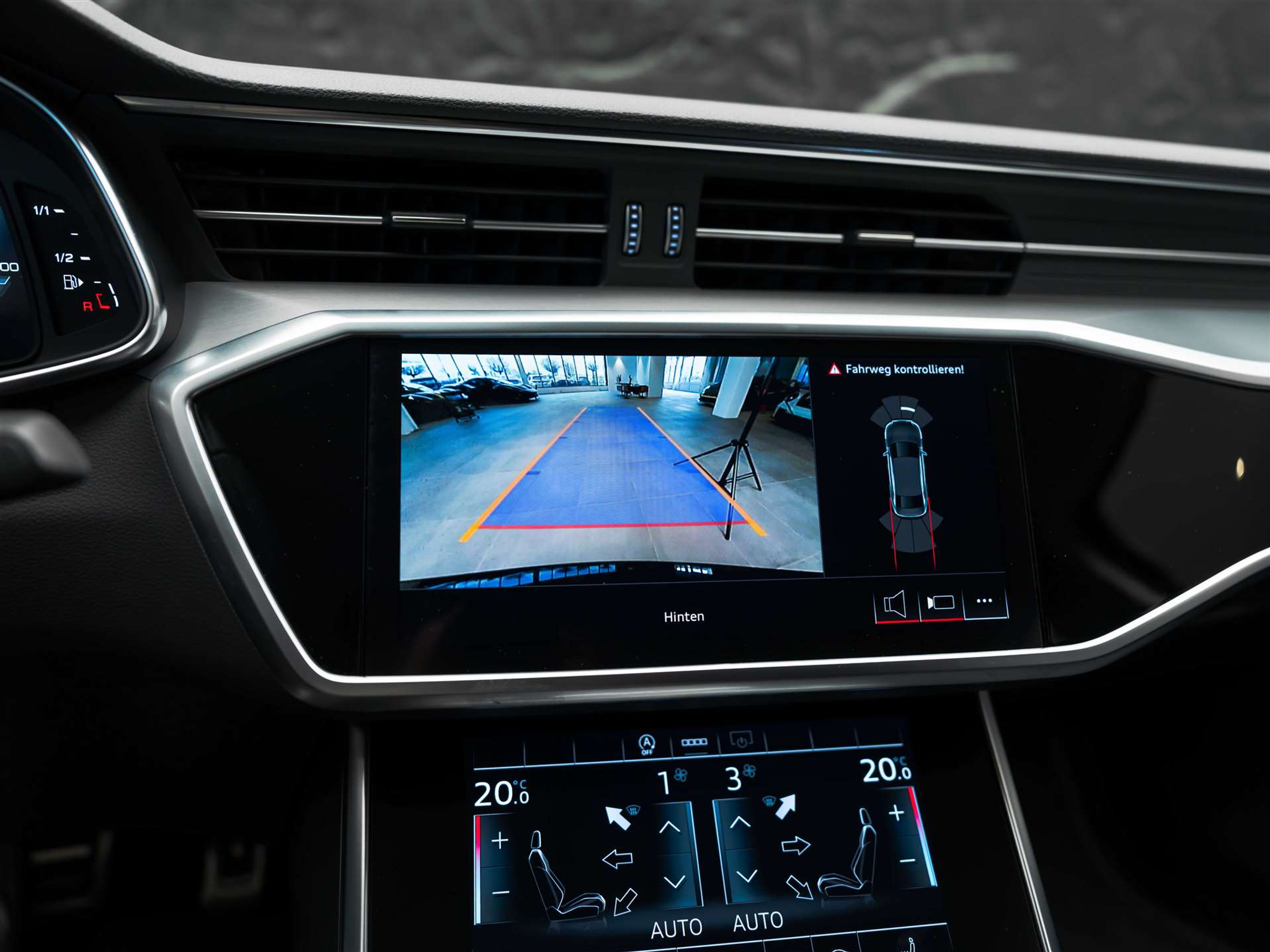 listing desktop thumbnail image 45