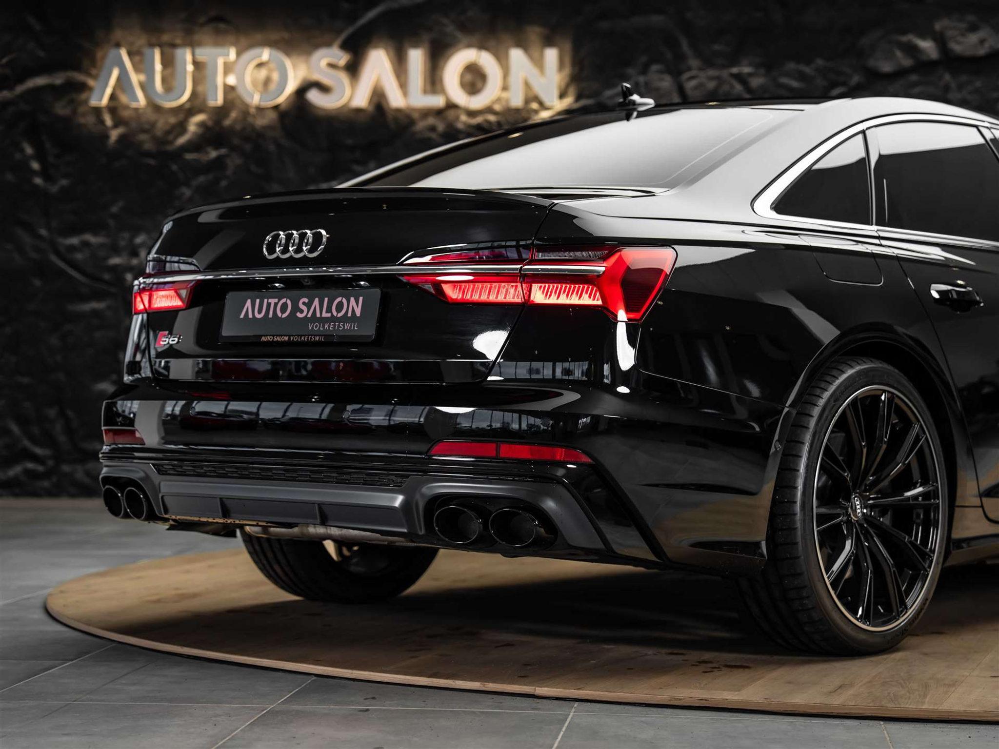 listing desktop thumbnail image 22