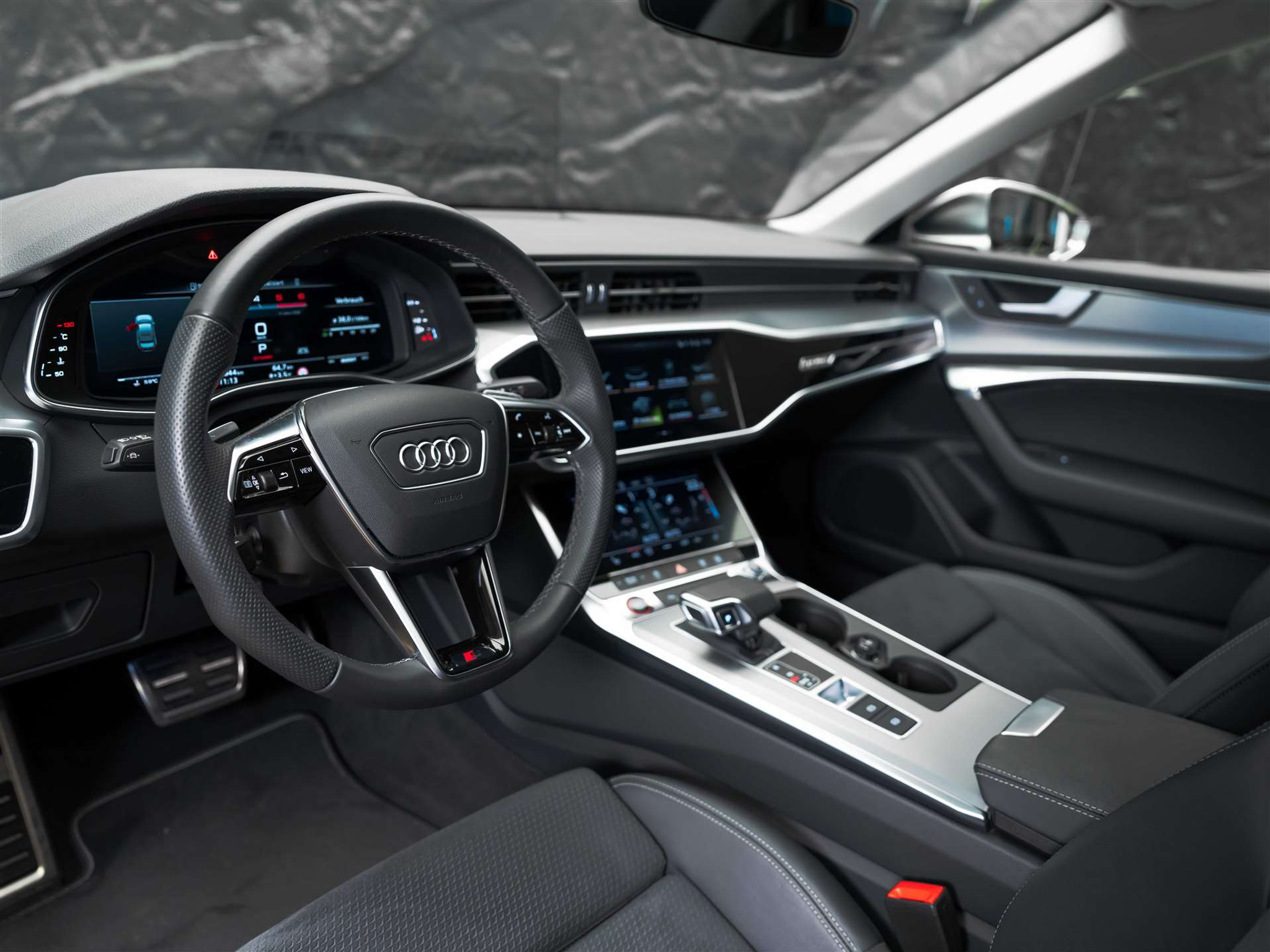 listing desktop thumbnail image 7