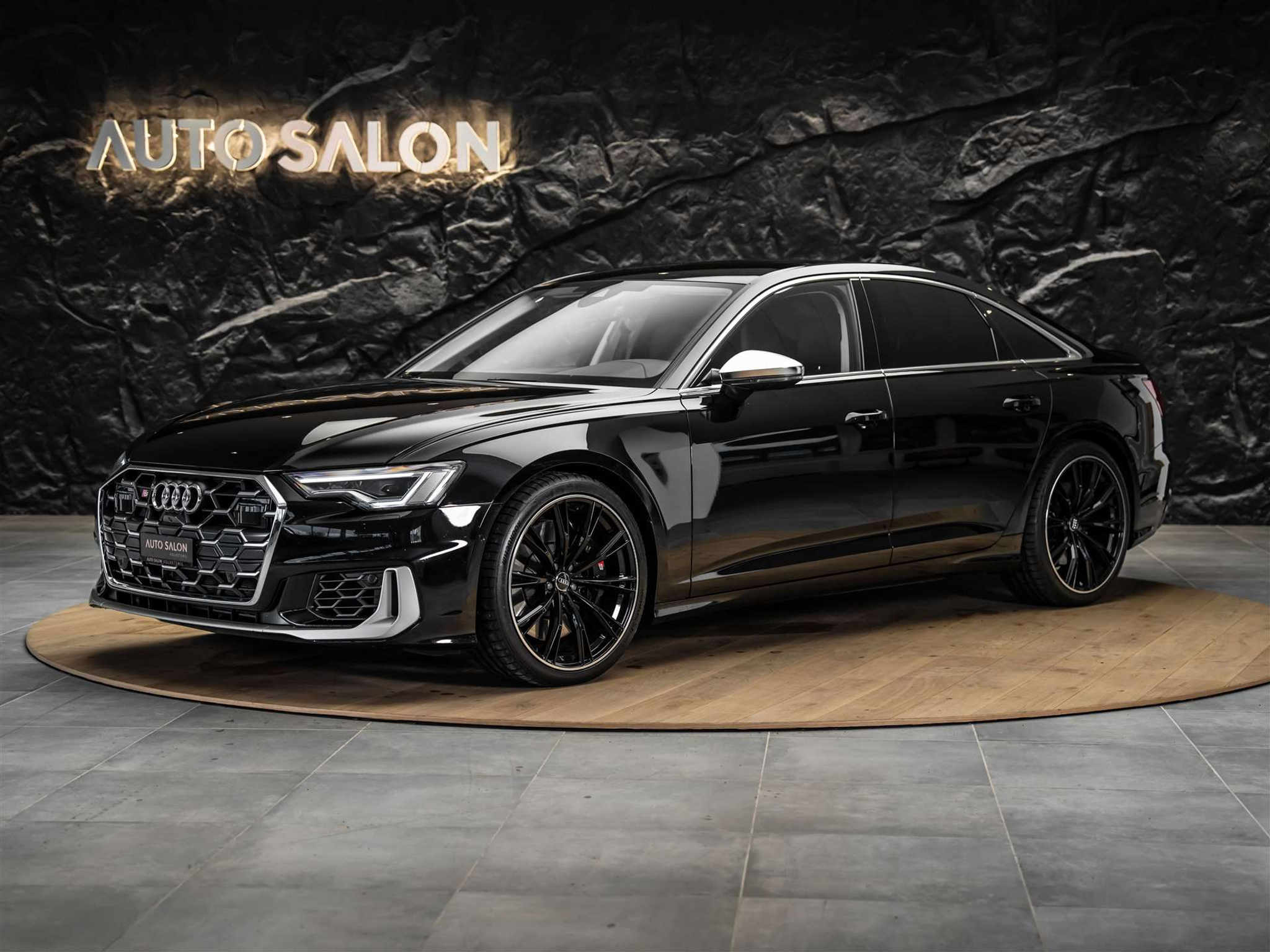 listing desktop thumbnail image 0