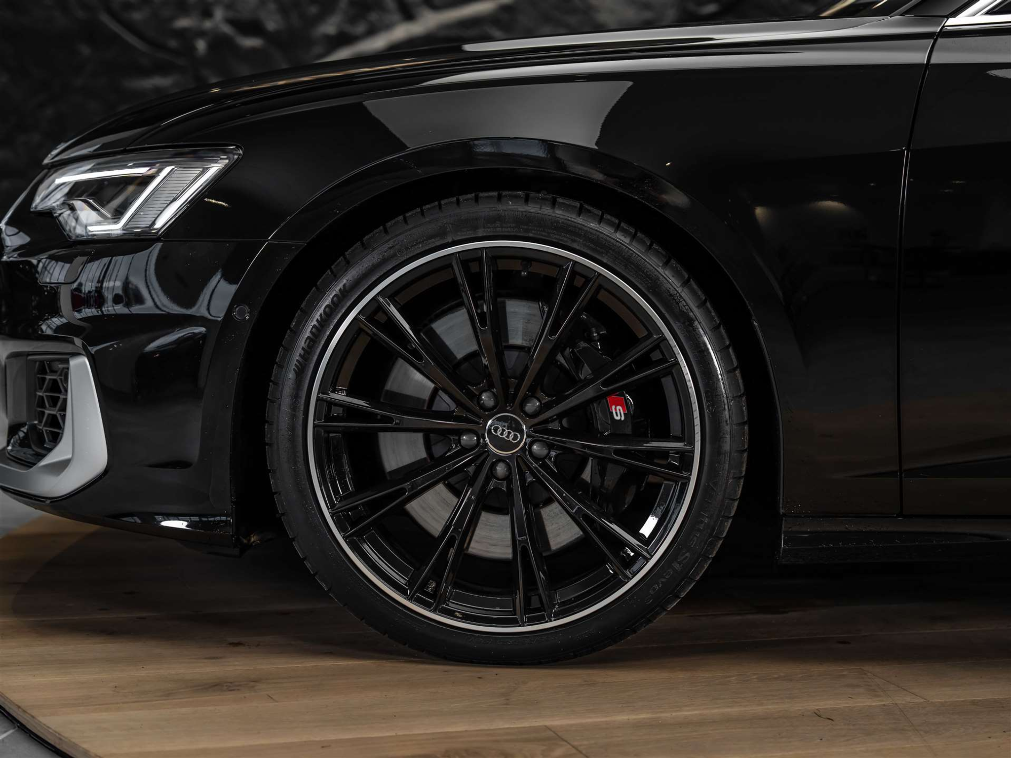 listing desktop thumbnail image 19