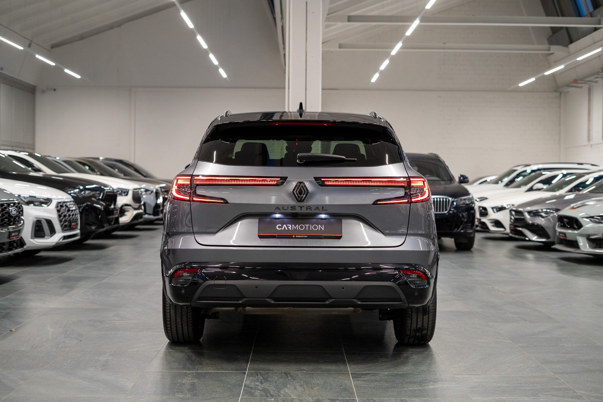 listing desktop thumbnail image 4