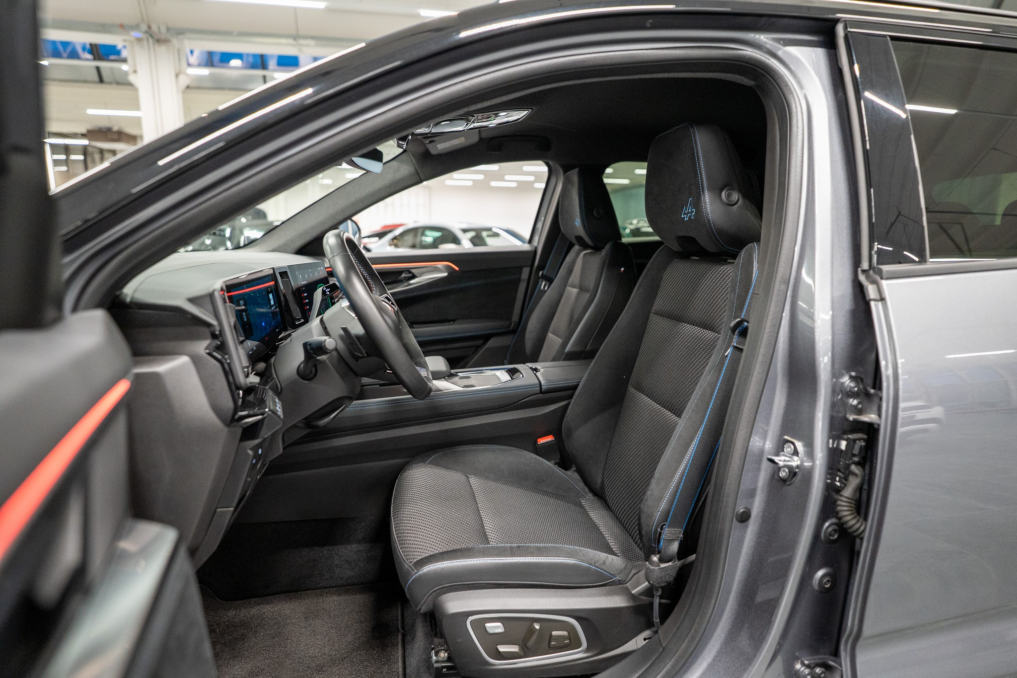 listing desktop thumbnail image 7