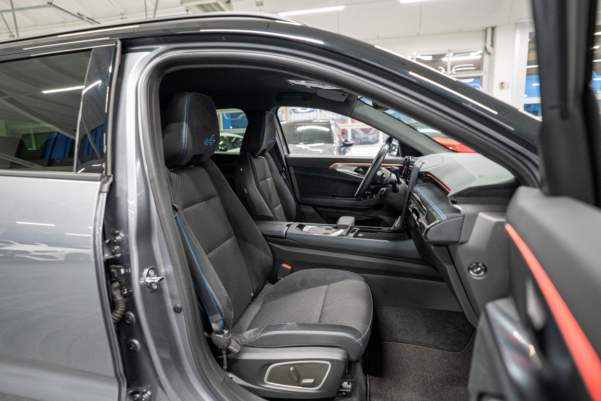 listing desktop thumbnail image 12