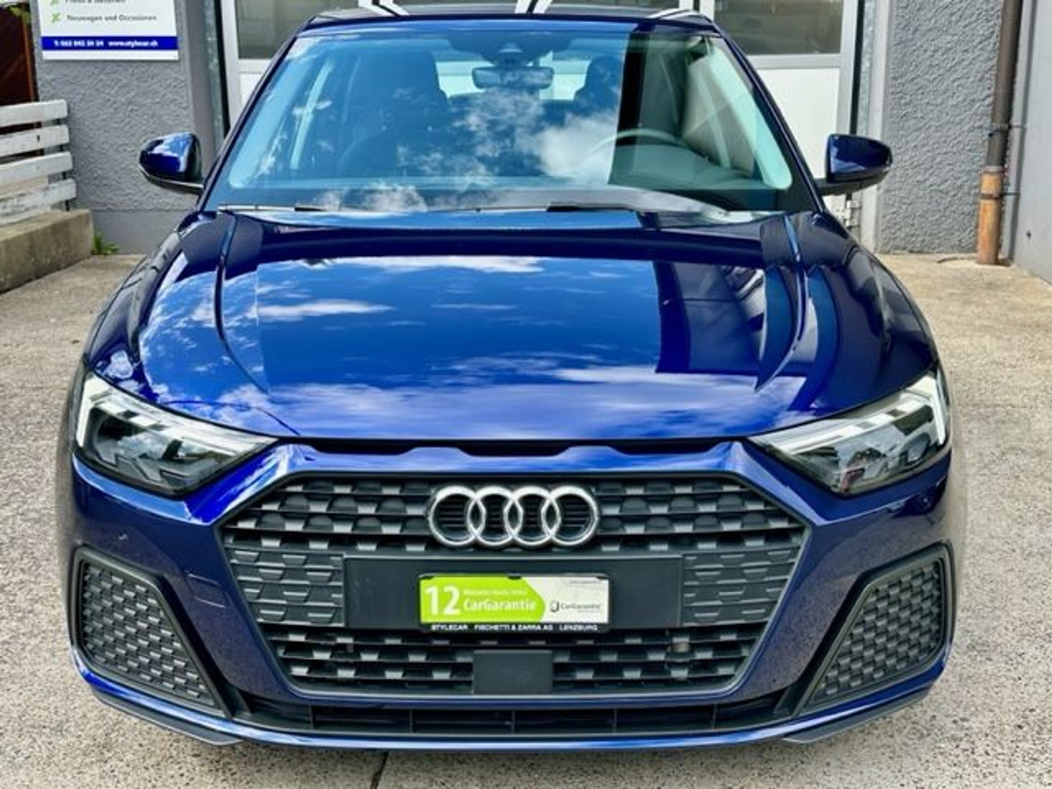 listing desktop thumbnail image 2