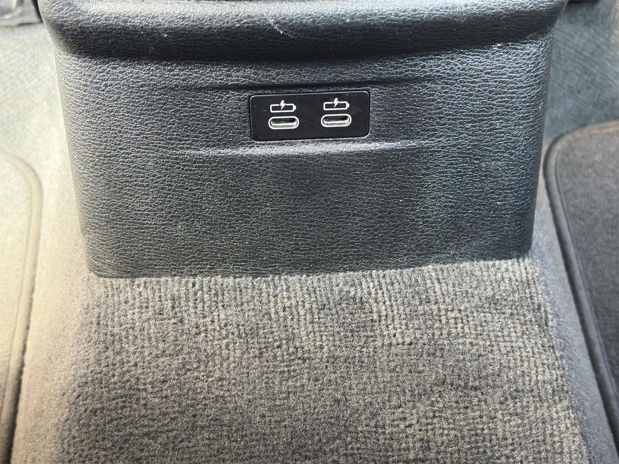 listing desktop thumbnail image 14