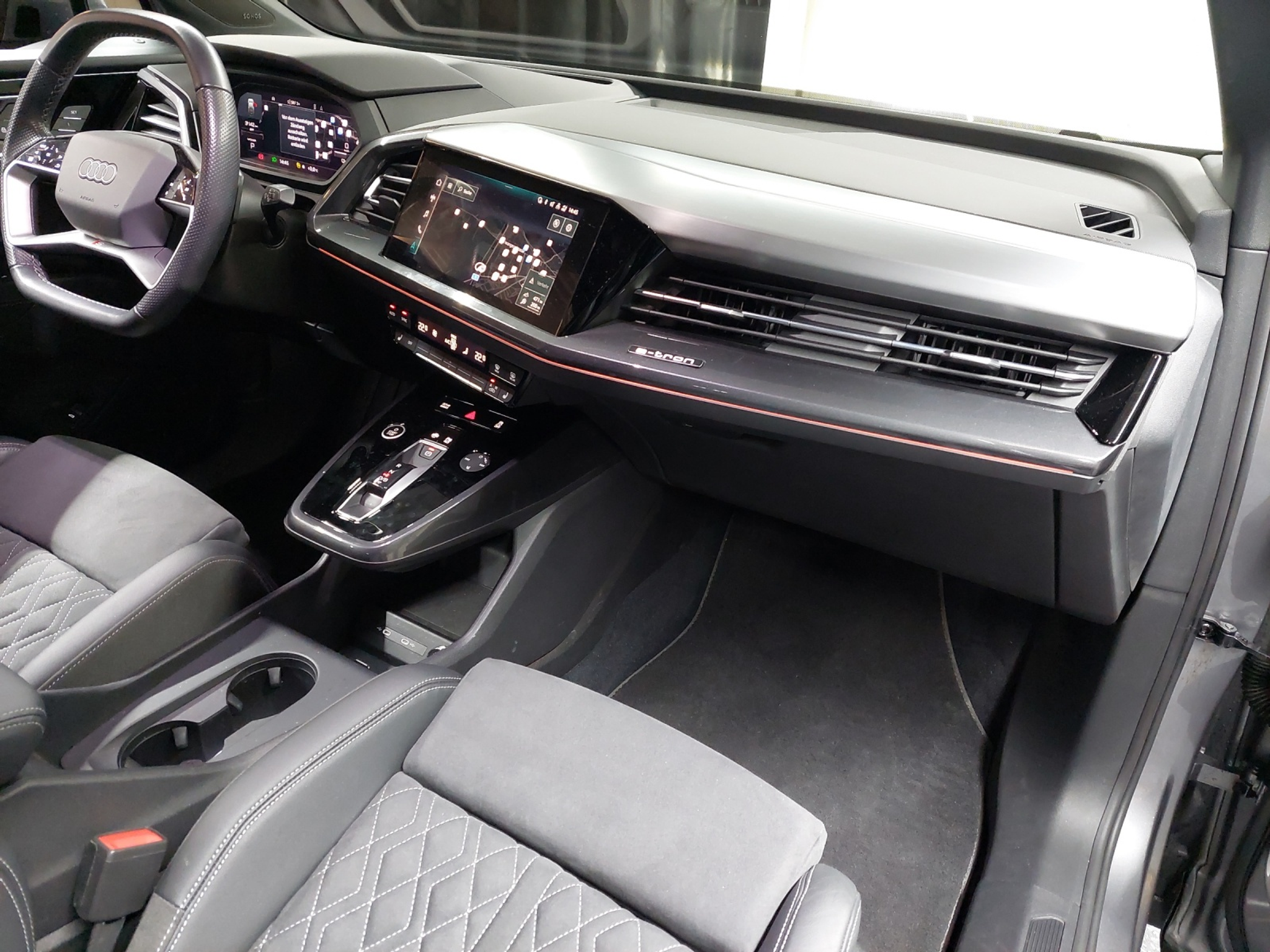 listing desktop thumbnail image 9