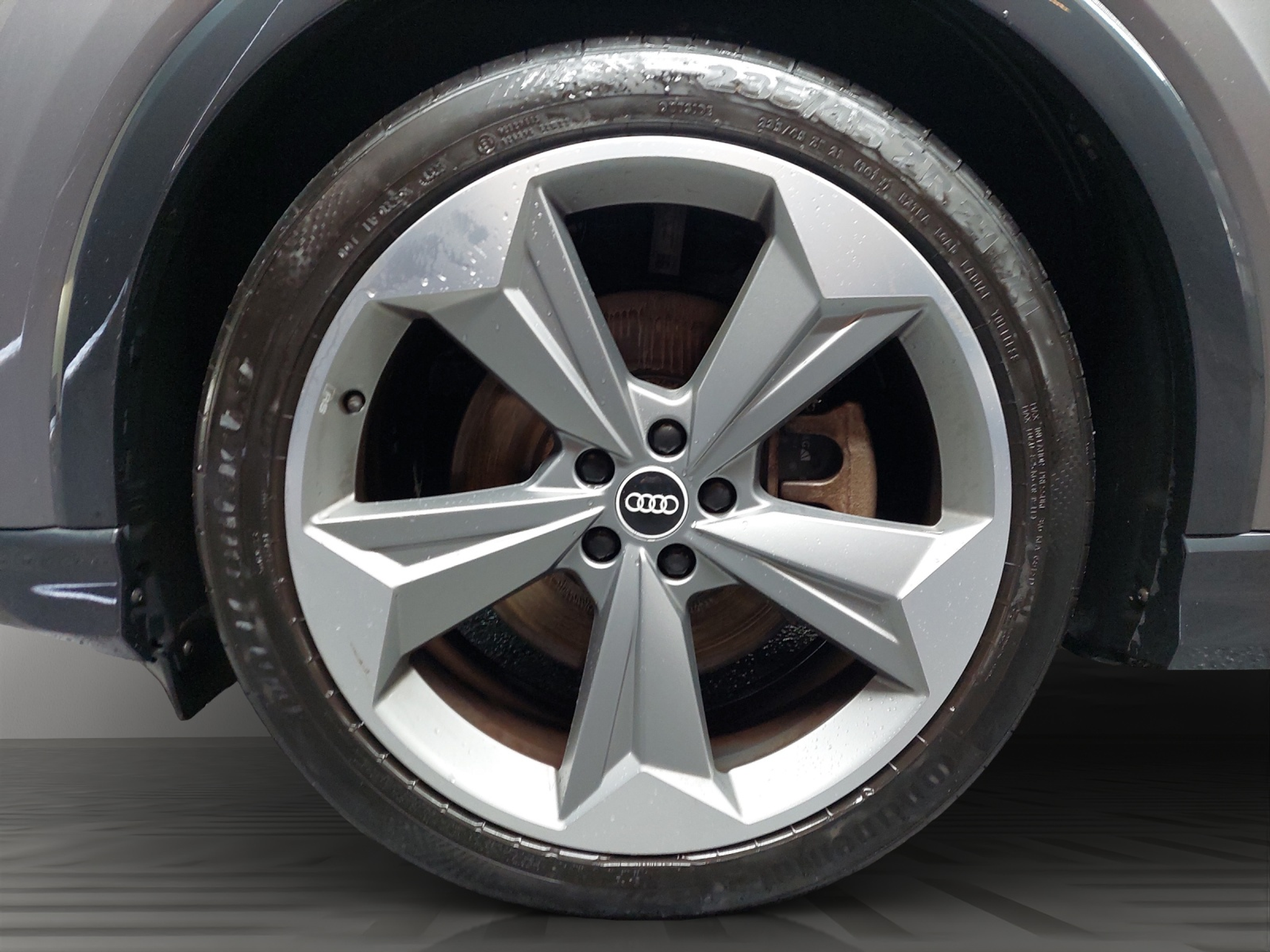 listing desktop thumbnail image 13