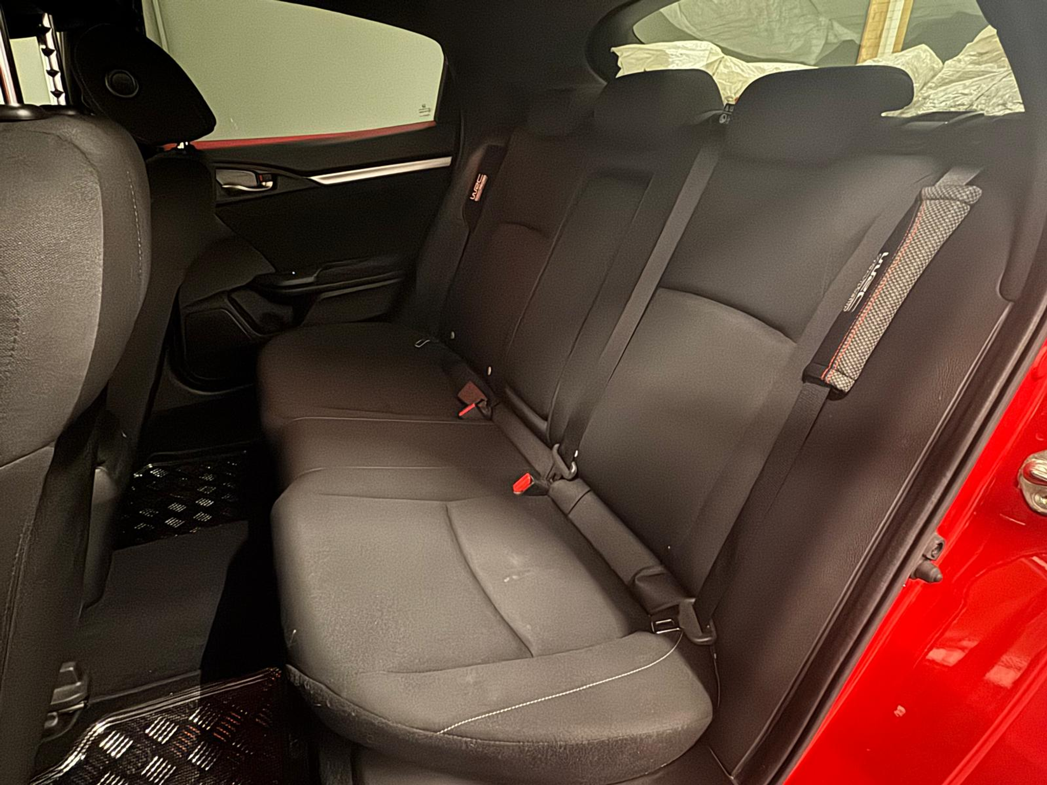 listing desktop thumbnail image 12