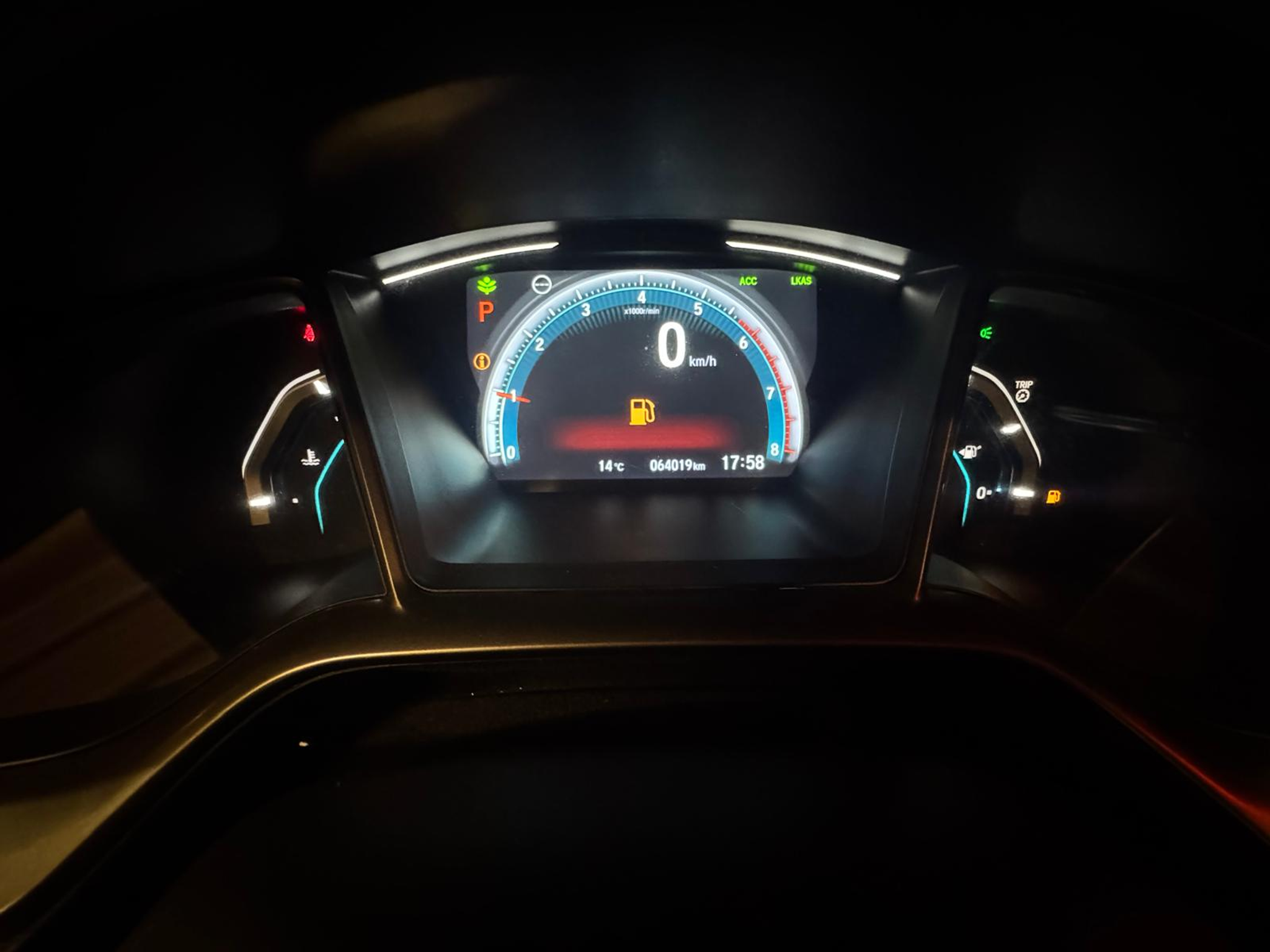 listing desktop thumbnail image 19