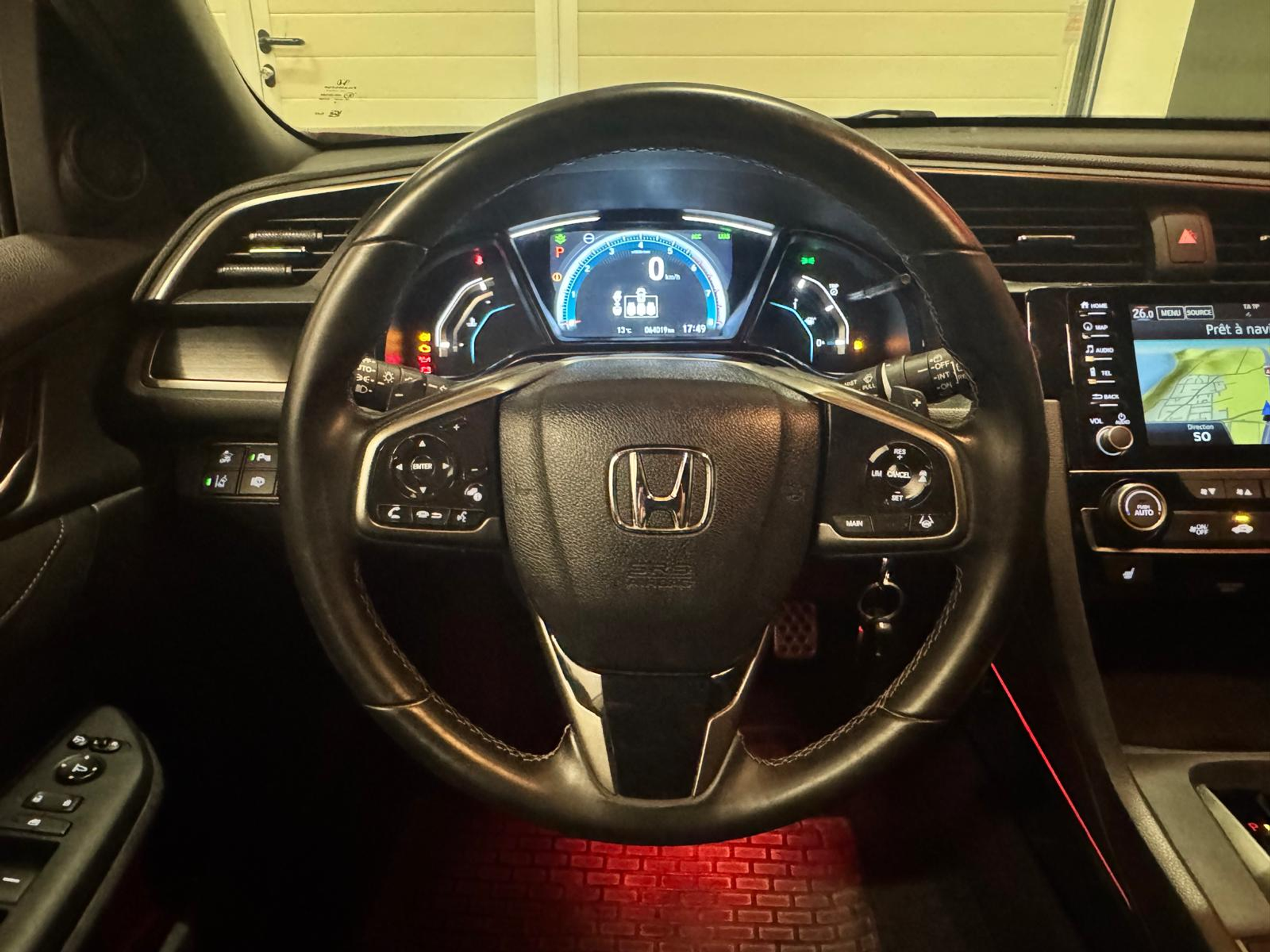 listing desktop thumbnail image 16