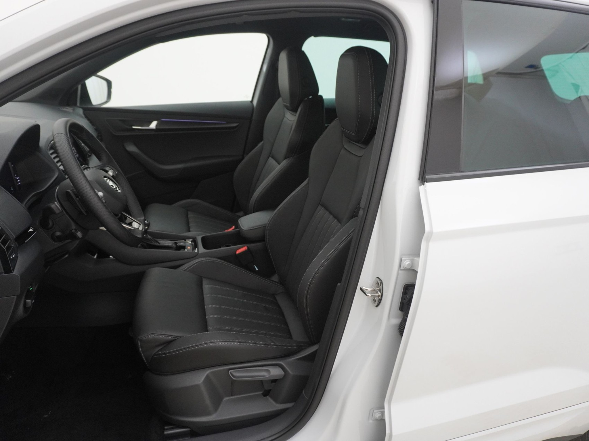 listing desktop thumbnail image 12