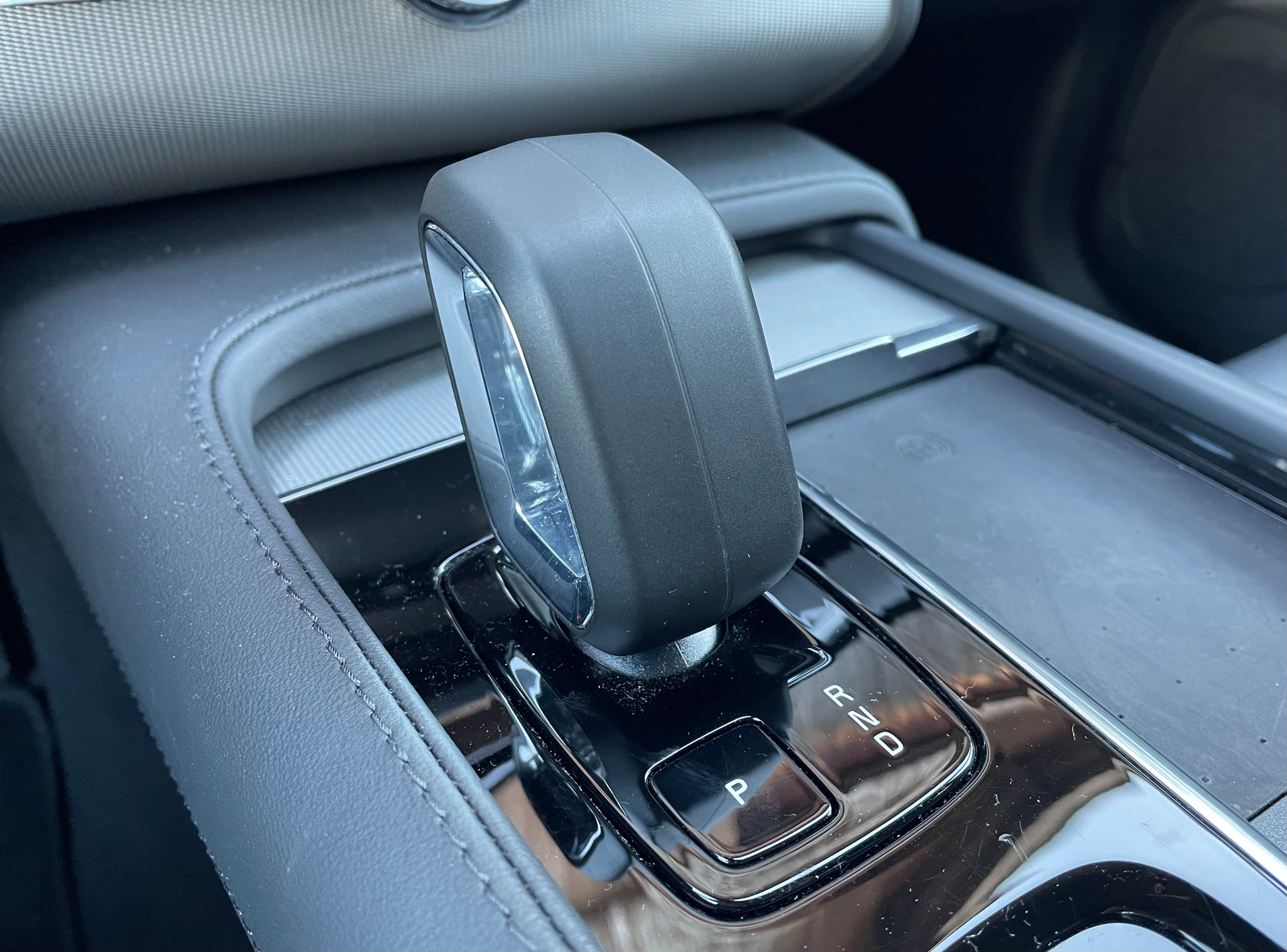 listing desktop thumbnail image 15