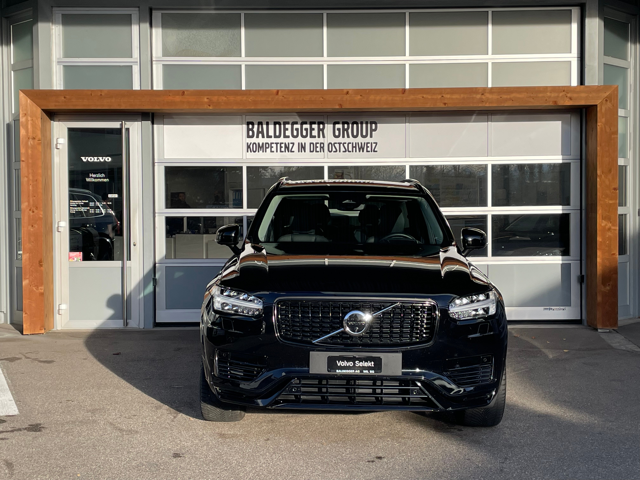 listing desktop thumbnail image 7