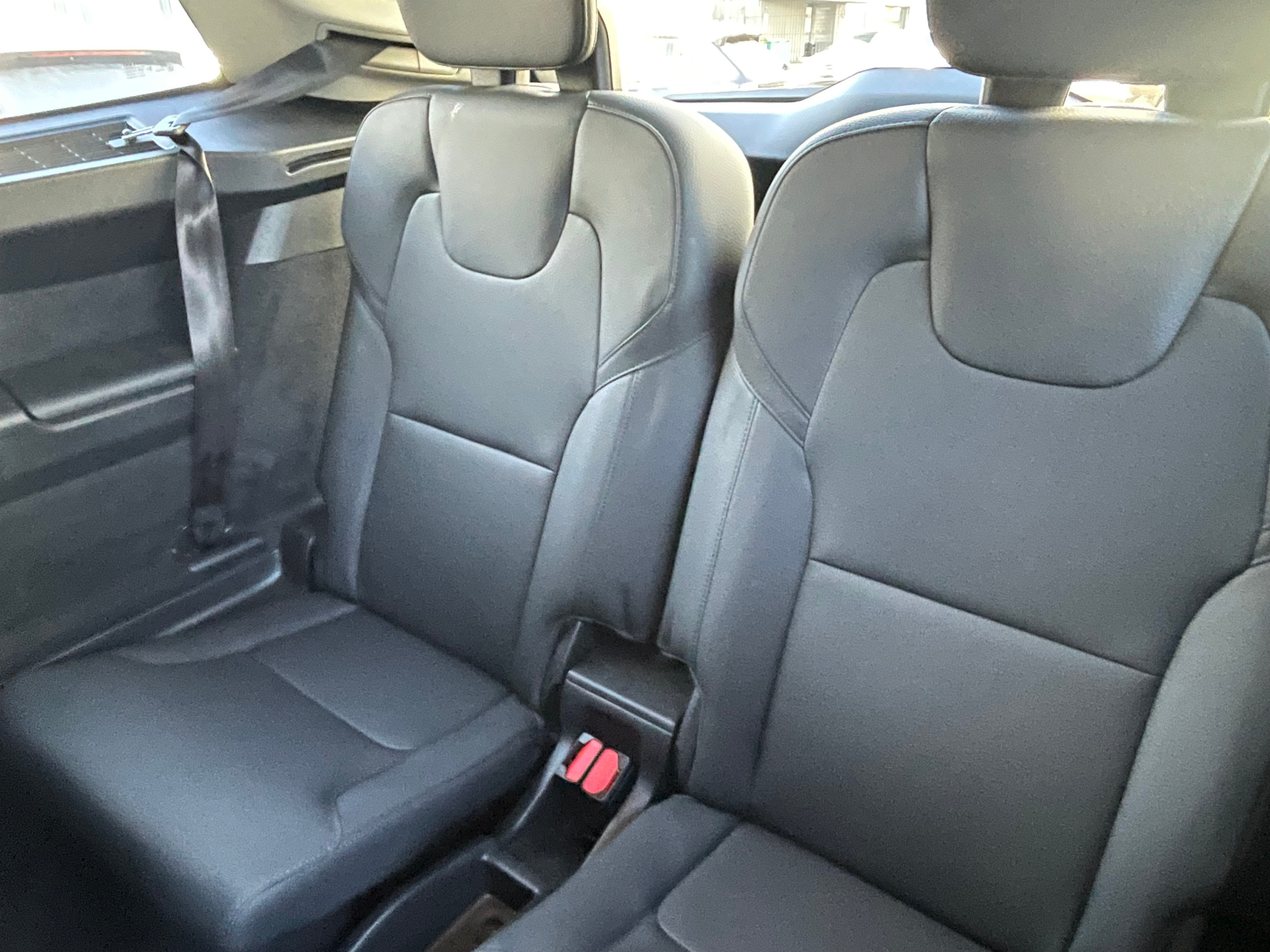 listing desktop thumbnail image 14