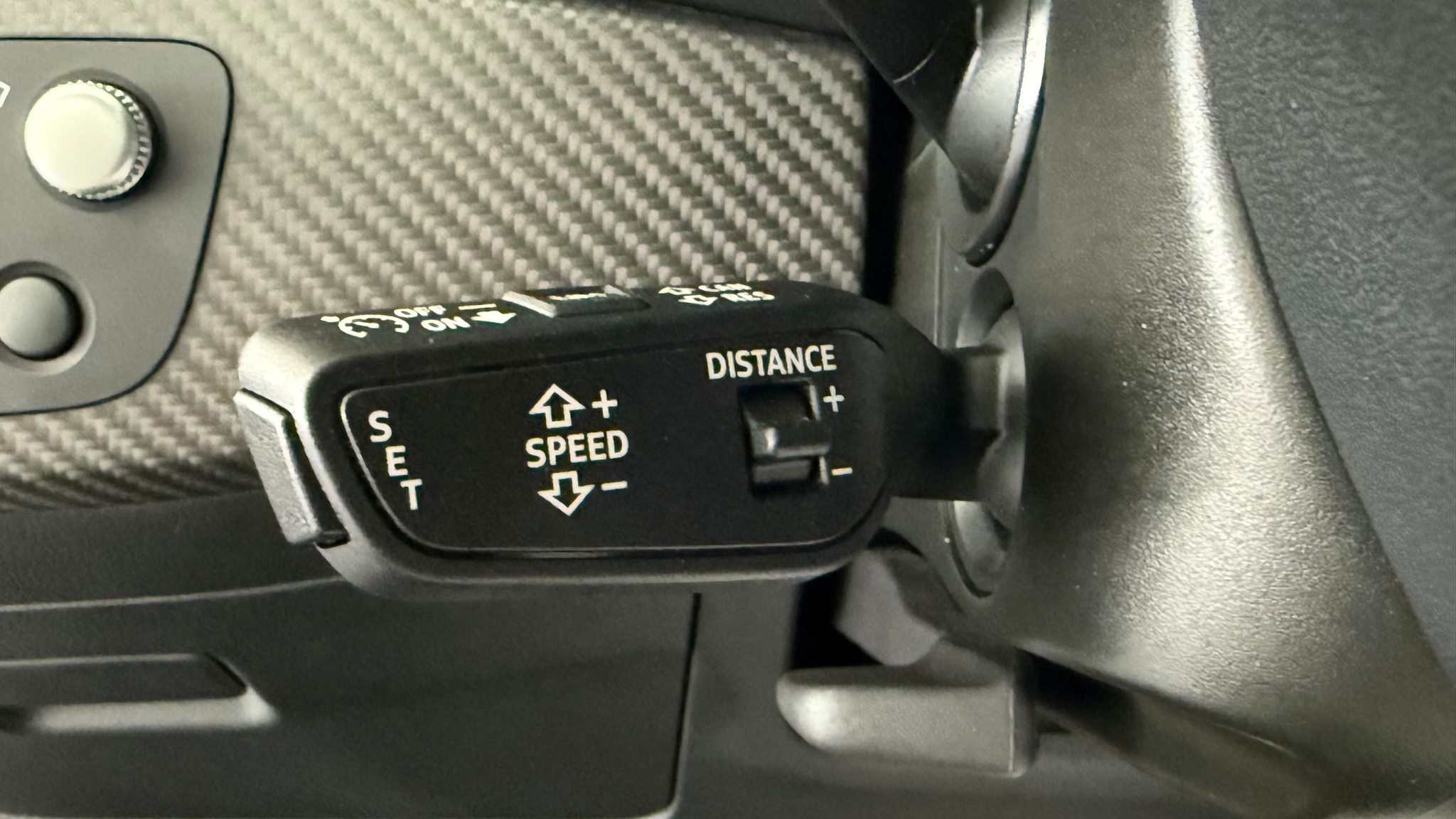 listing desktop thumbnail image 15