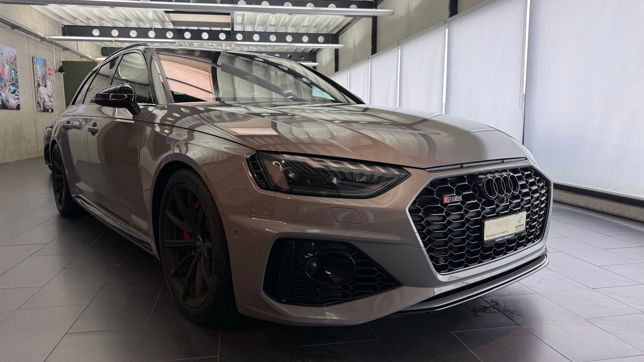 listing desktop thumbnail image 24