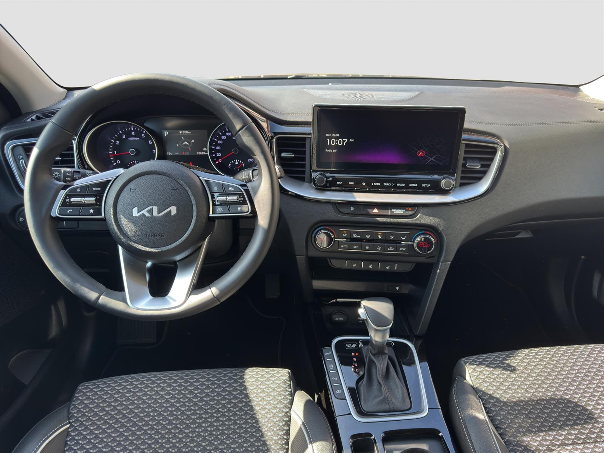 listing desktop thumbnail image 8