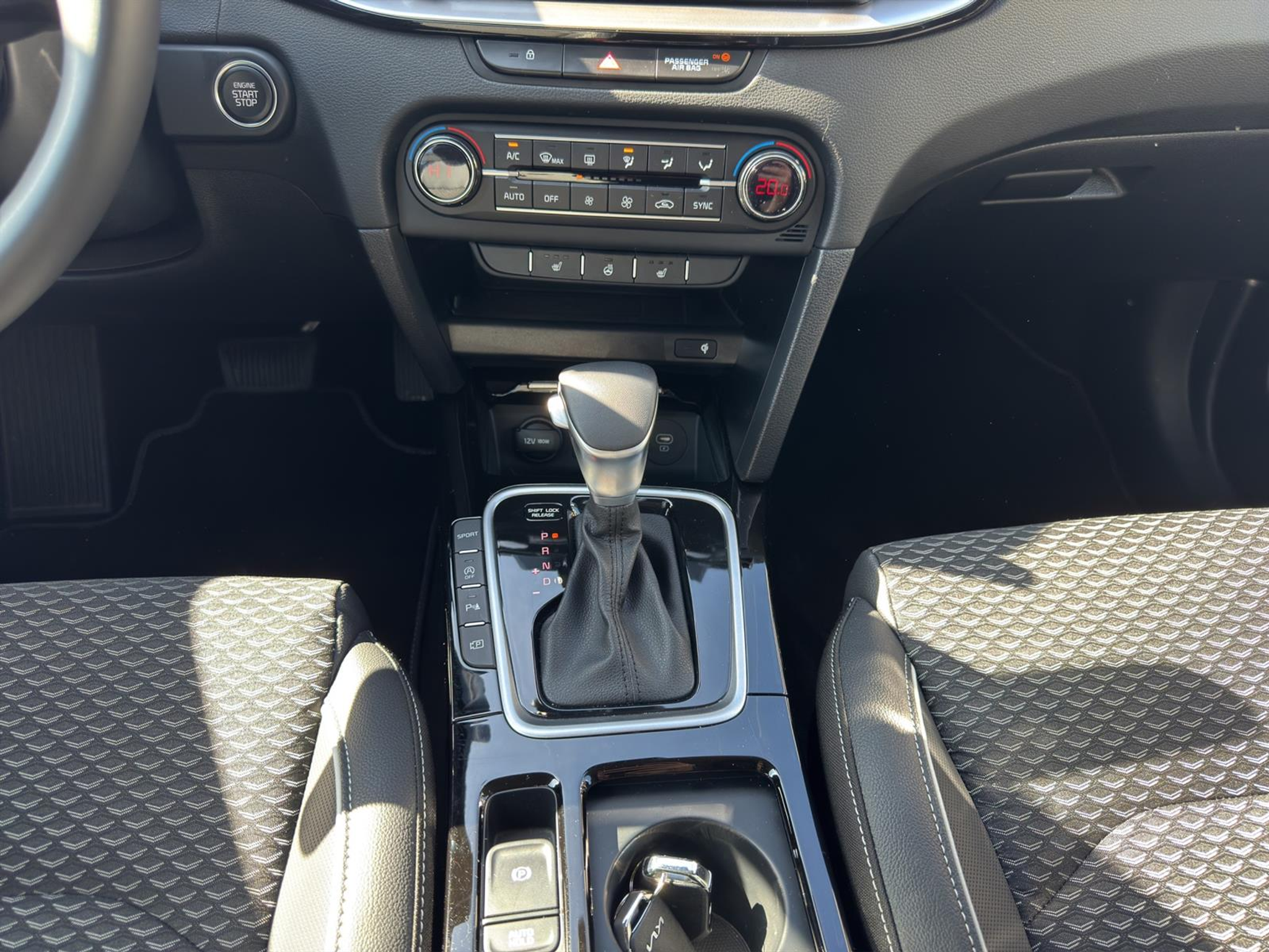 listing desktop thumbnail image 10