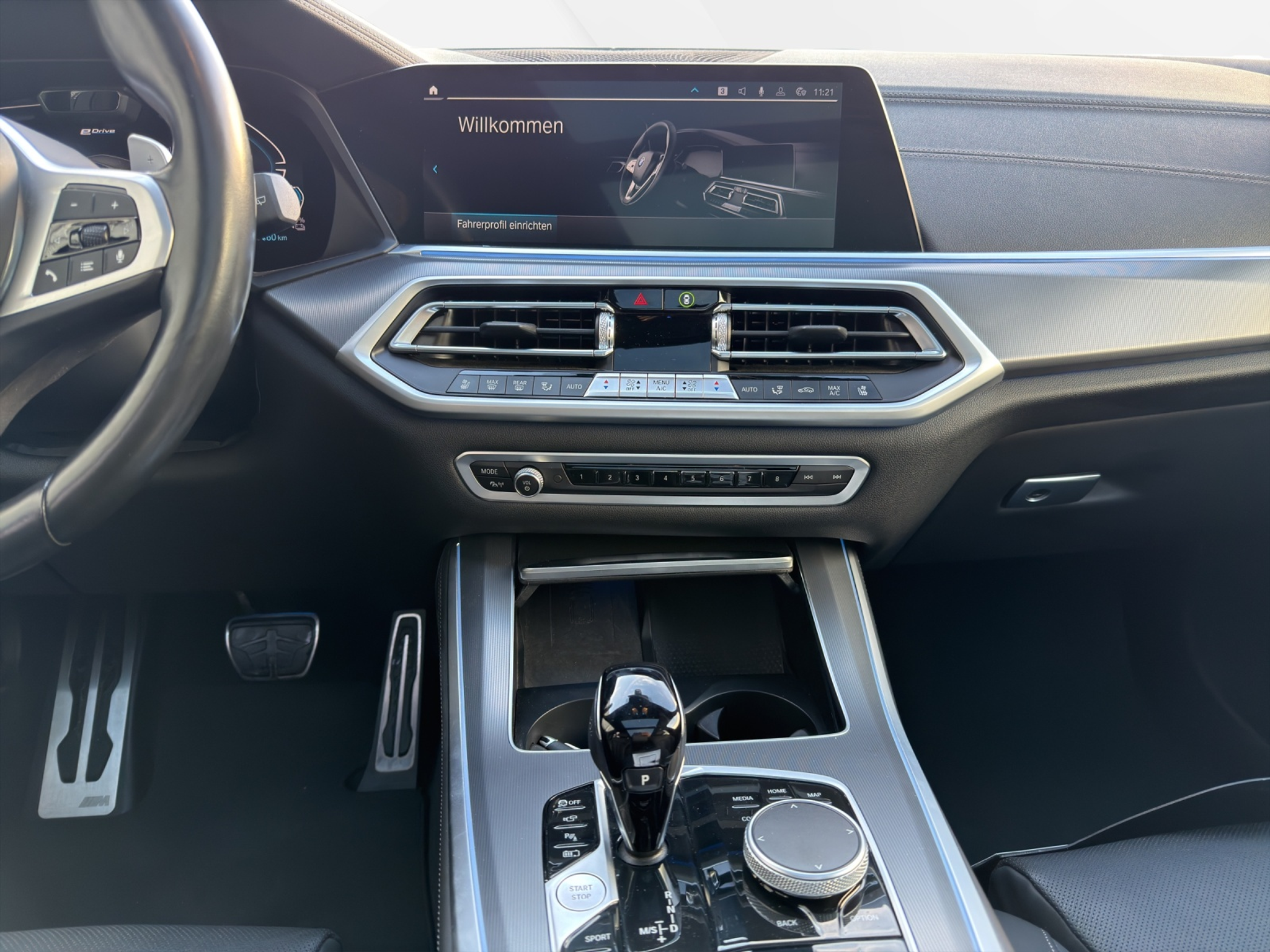 listing desktop thumbnail image 16