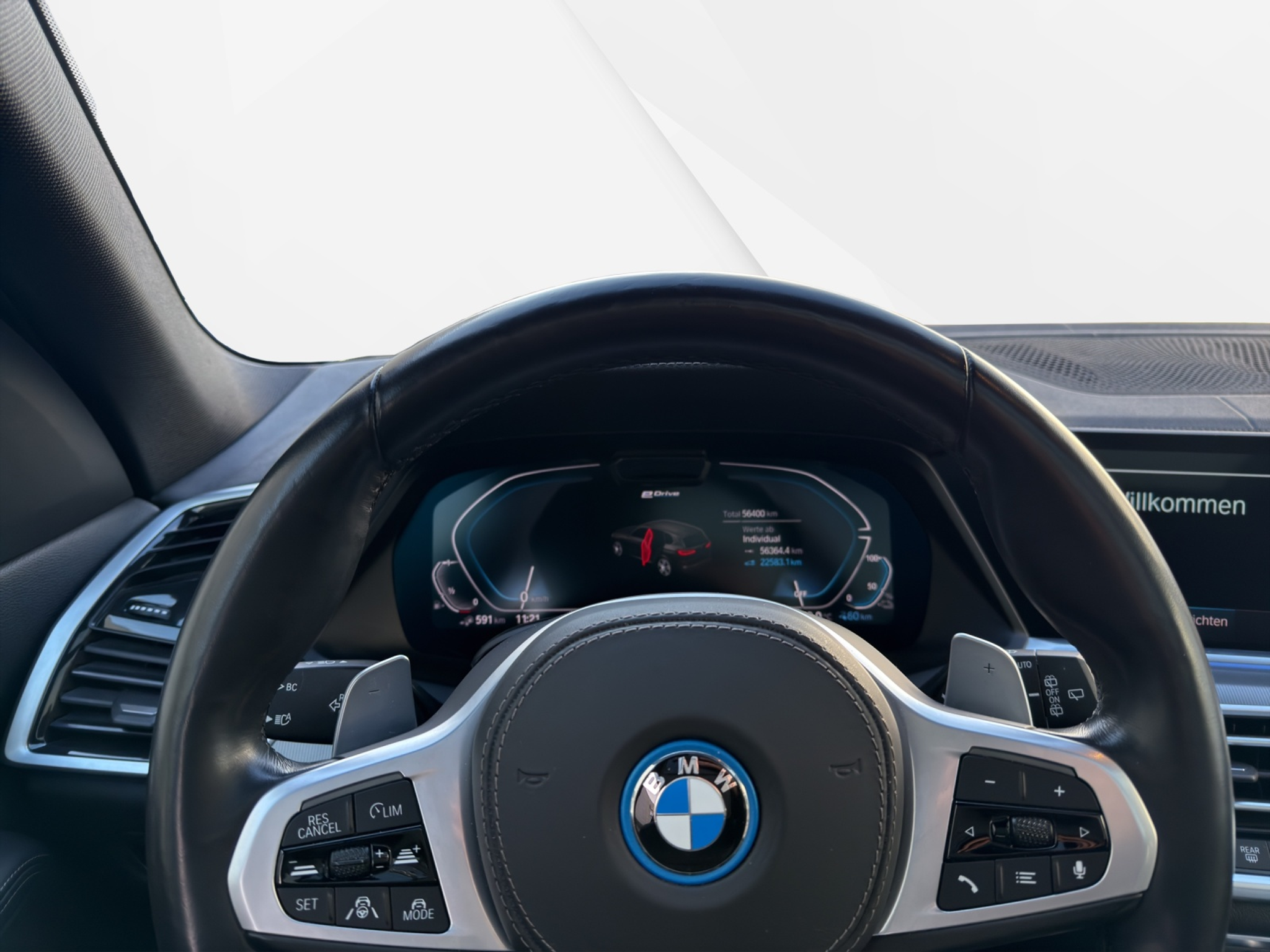 listing desktop thumbnail image 14