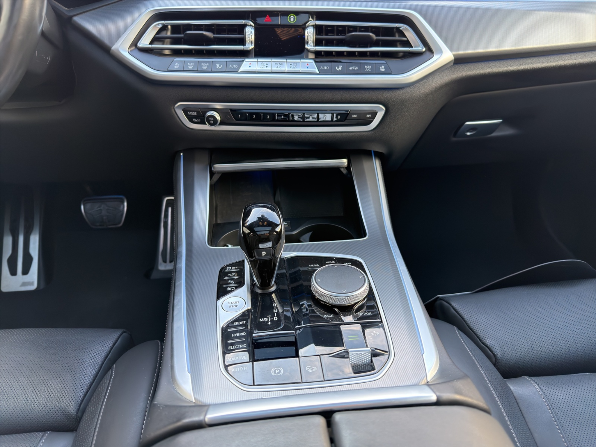 listing desktop thumbnail image 15