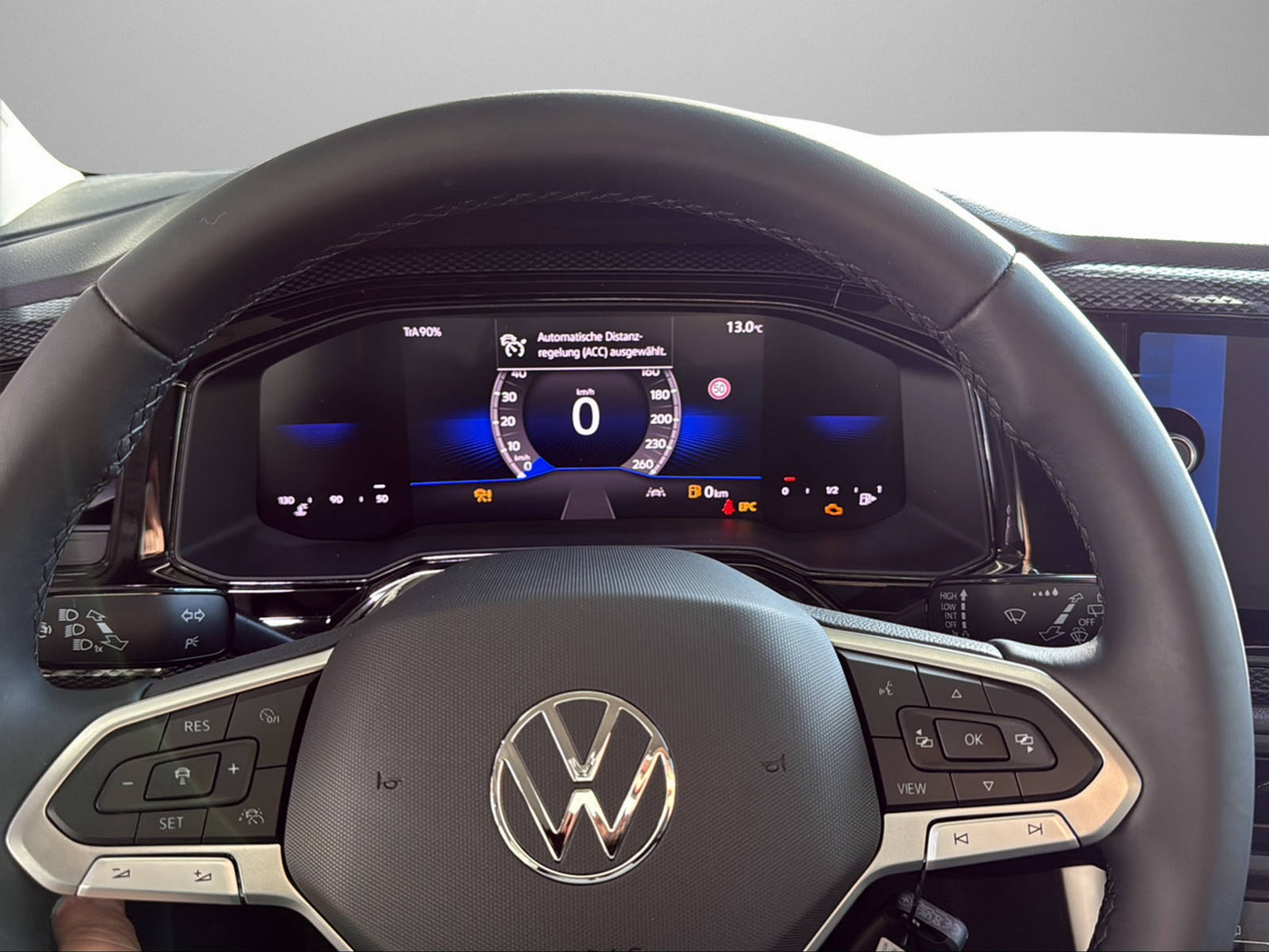 listing desktop thumbnail image 8