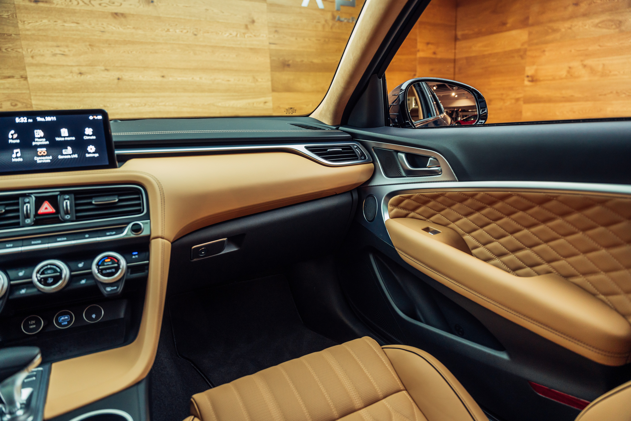 listing desktop thumbnail image 11