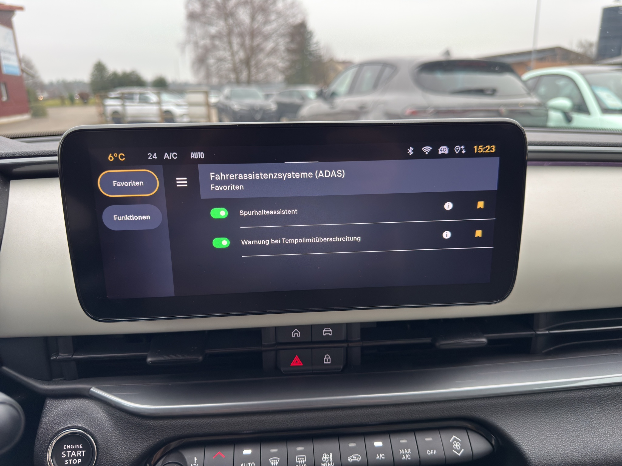 listing desktop thumbnail image 29