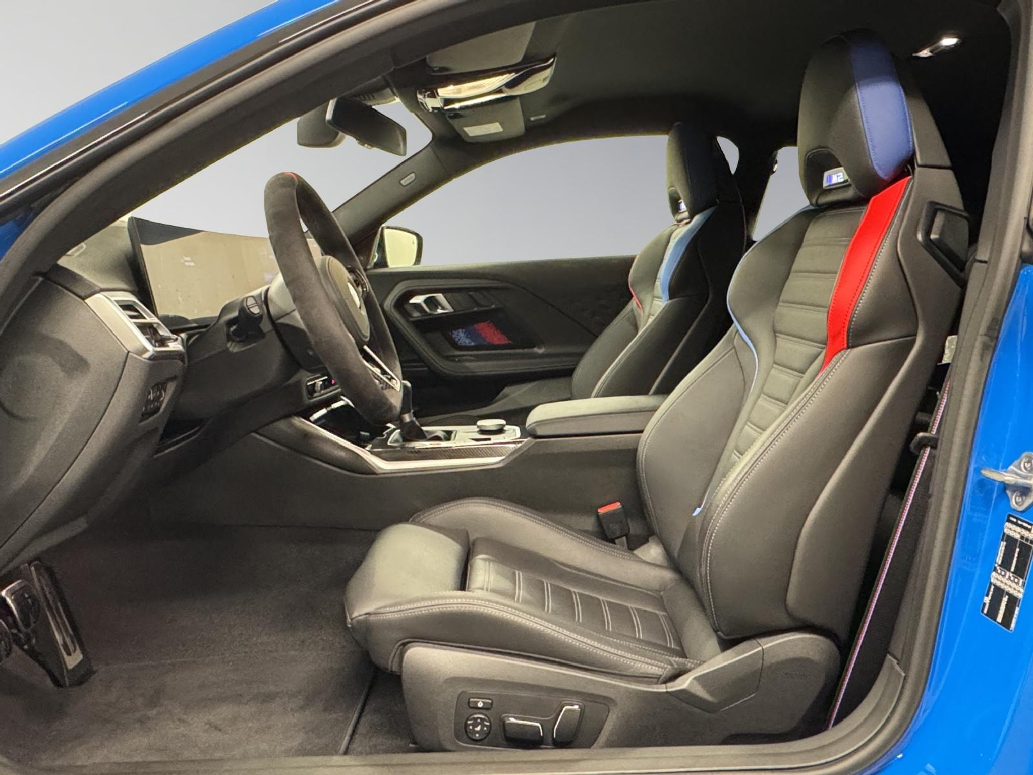 listing desktop thumbnail image 10