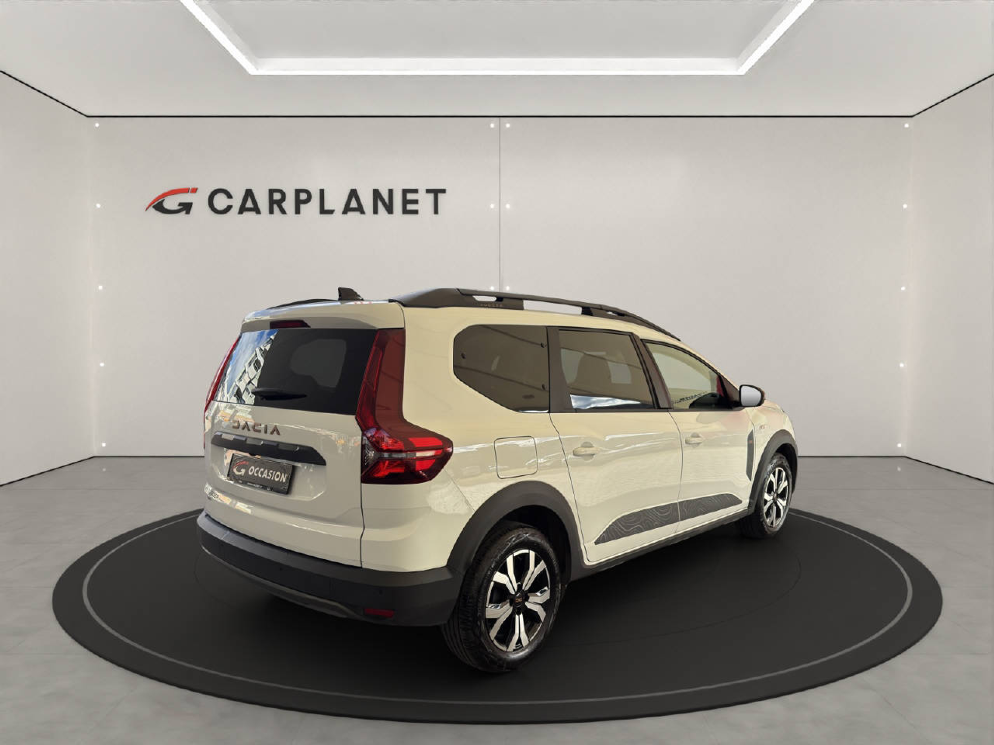 listing desktop thumbnail image 2