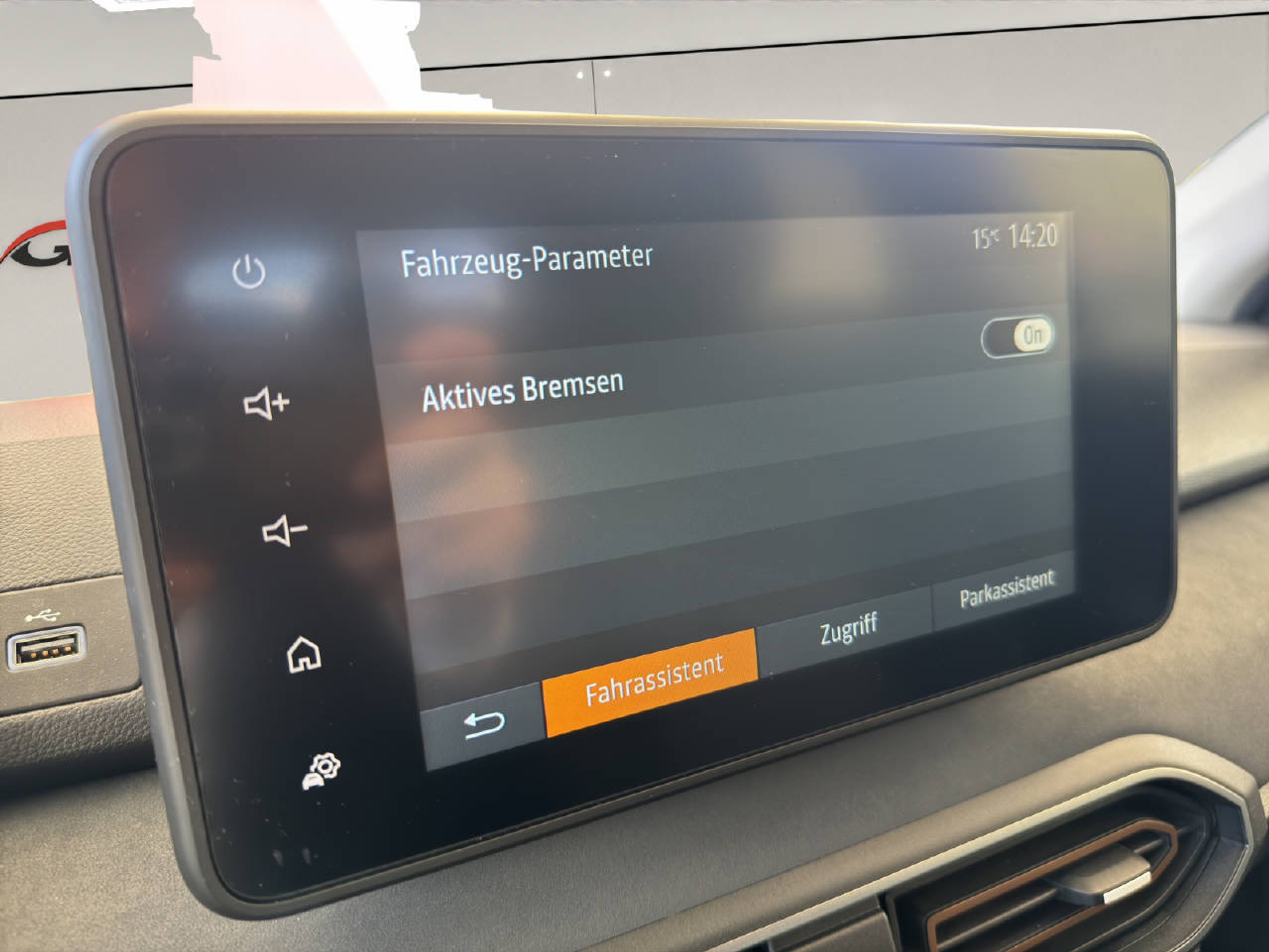 listing desktop thumbnail image 9