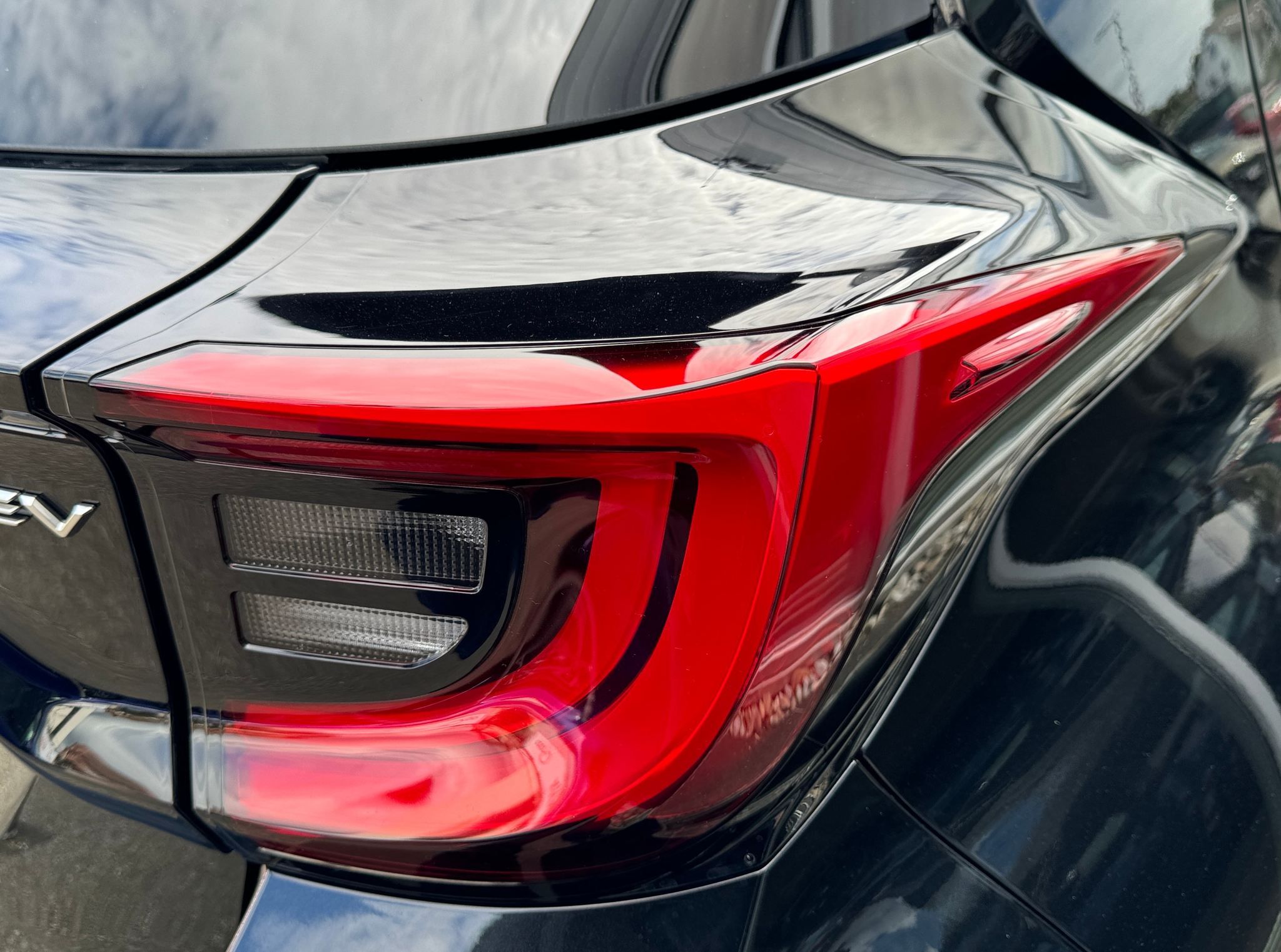 listing desktop thumbnail image 9