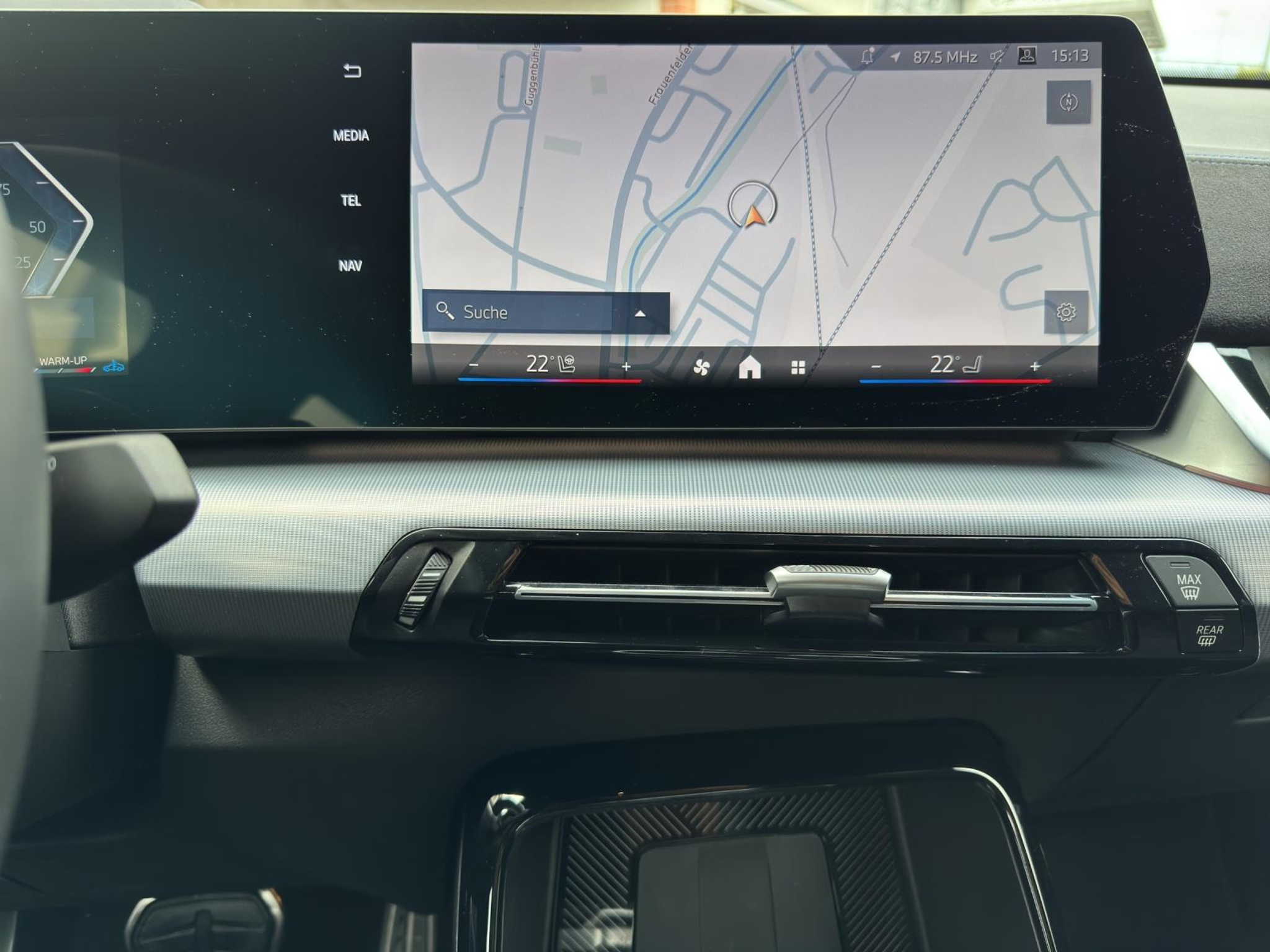 listing desktop thumbnail image 11