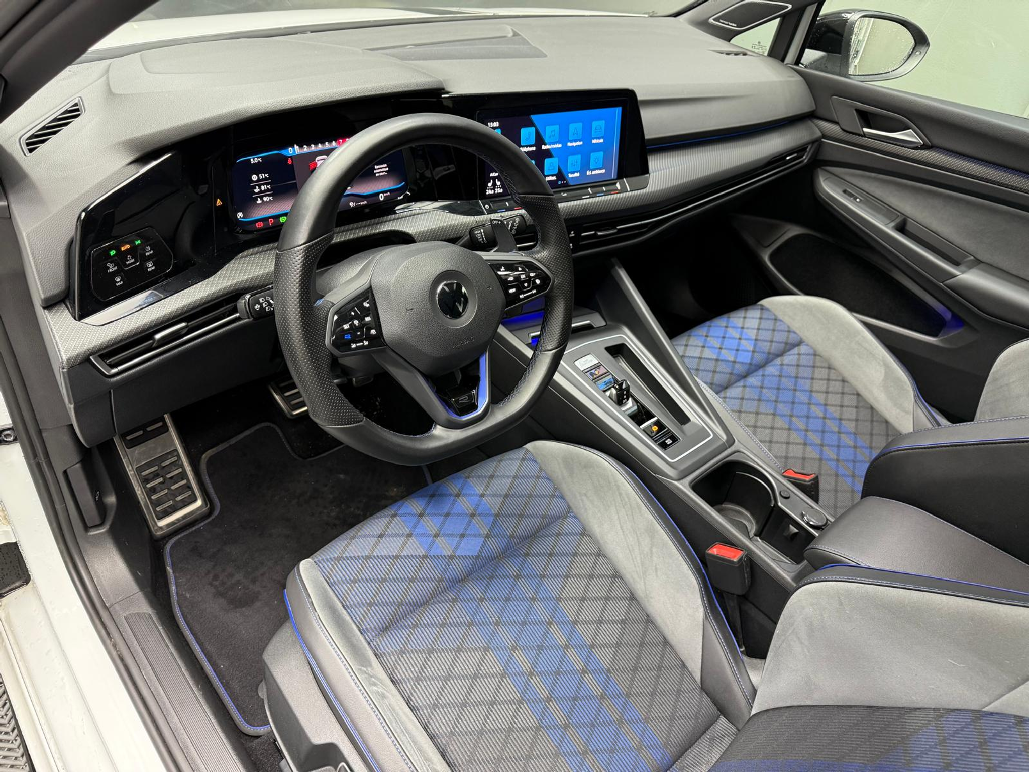 car-image-1