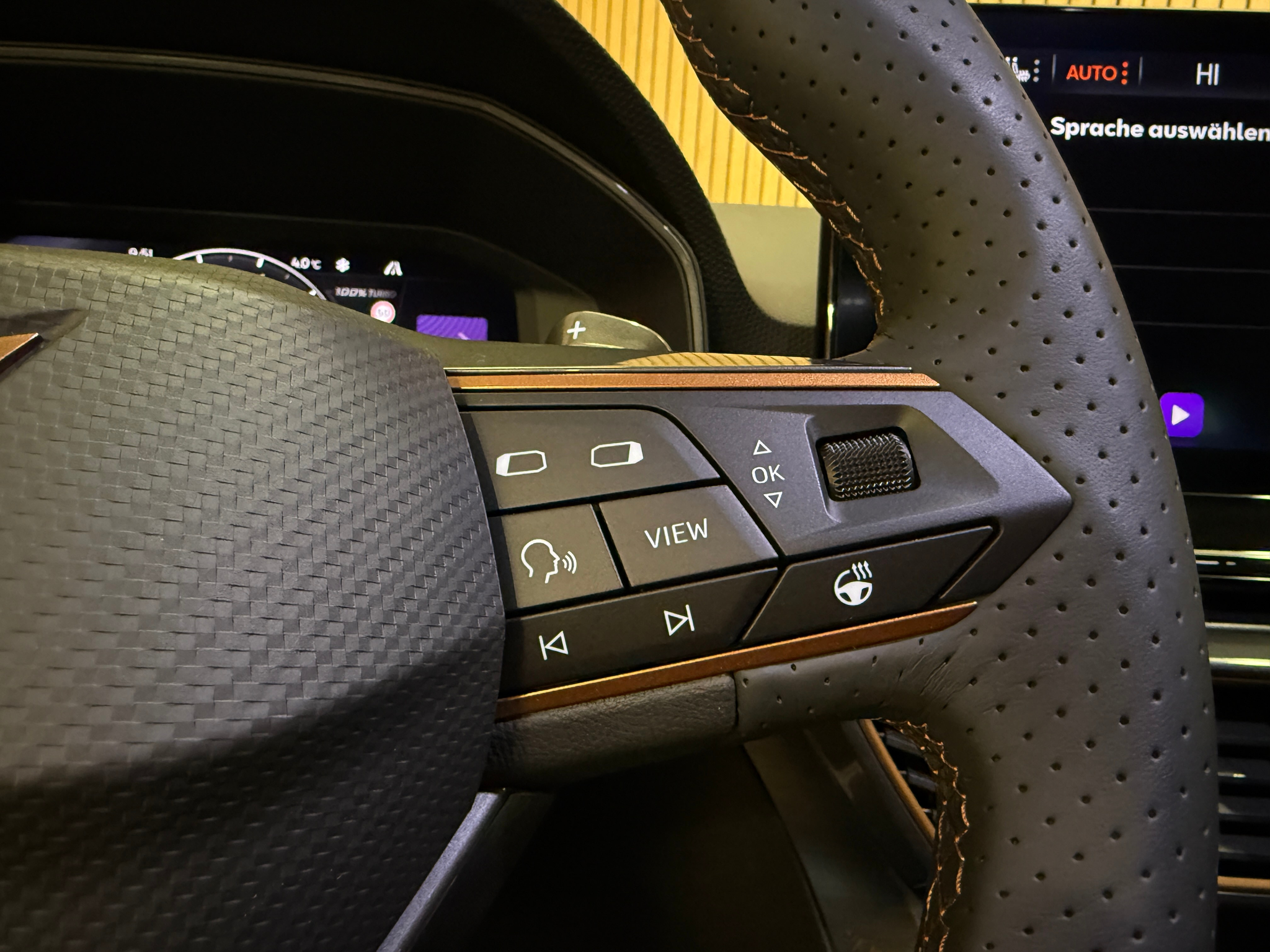 listing desktop thumbnail image 12