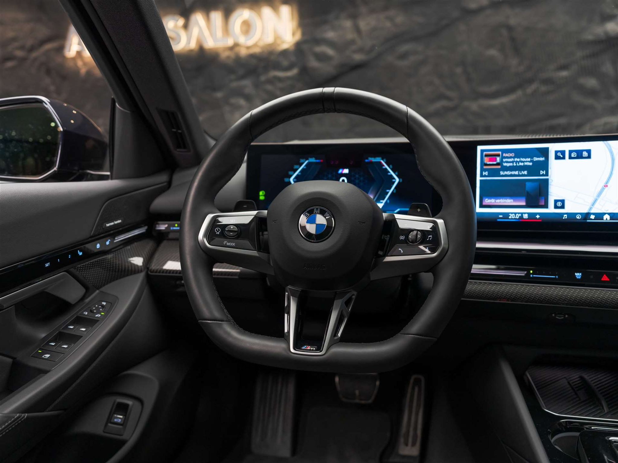 listing desktop thumbnail image 21