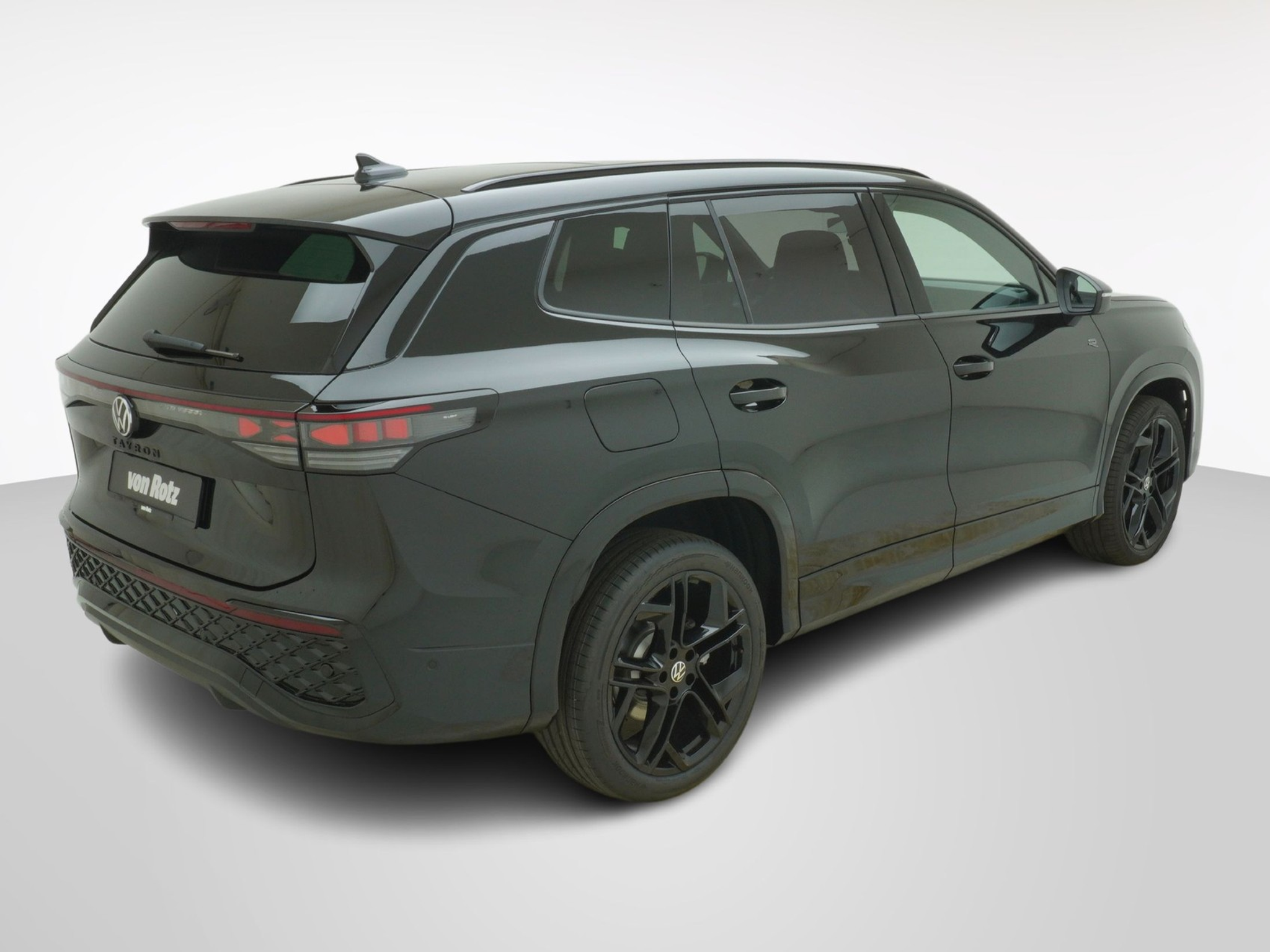 listing desktop thumbnail image 4