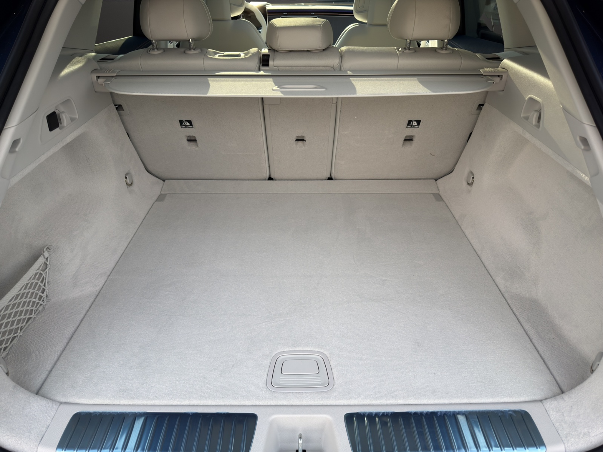 listing desktop thumbnail image 8