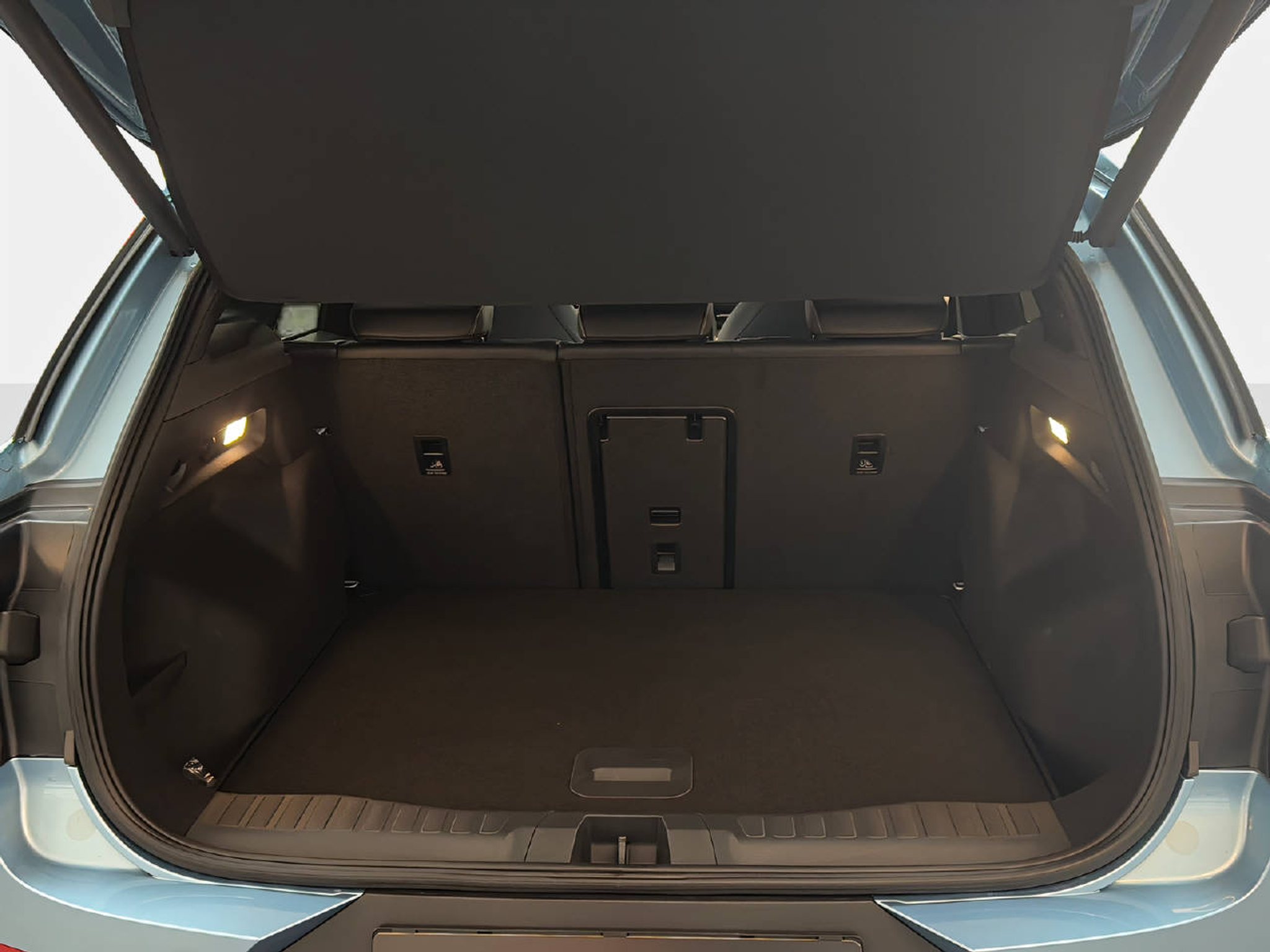 listing desktop thumbnail image 12