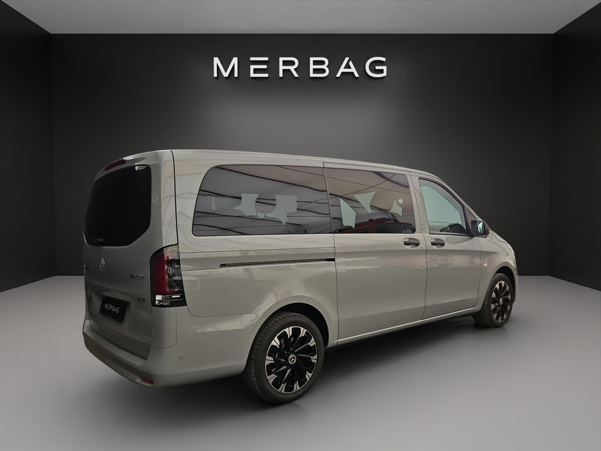 listing desktop thumbnail image 5