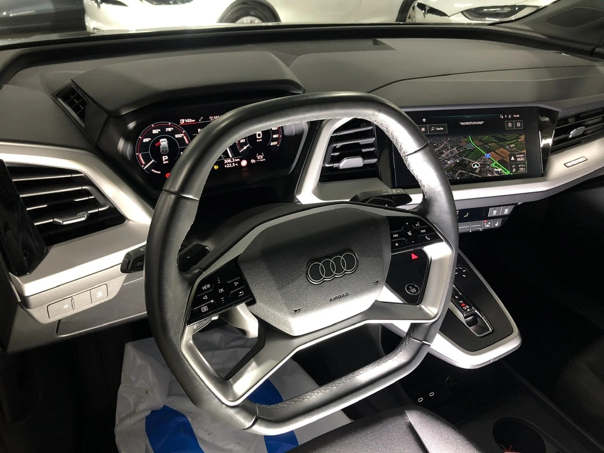 listing desktop thumbnail image 8