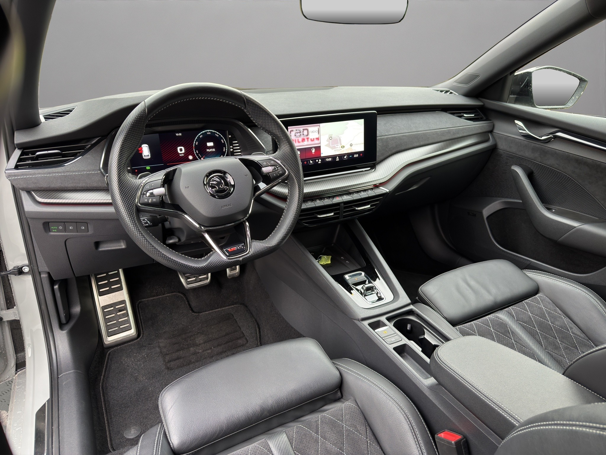 listing desktop thumbnail image 6