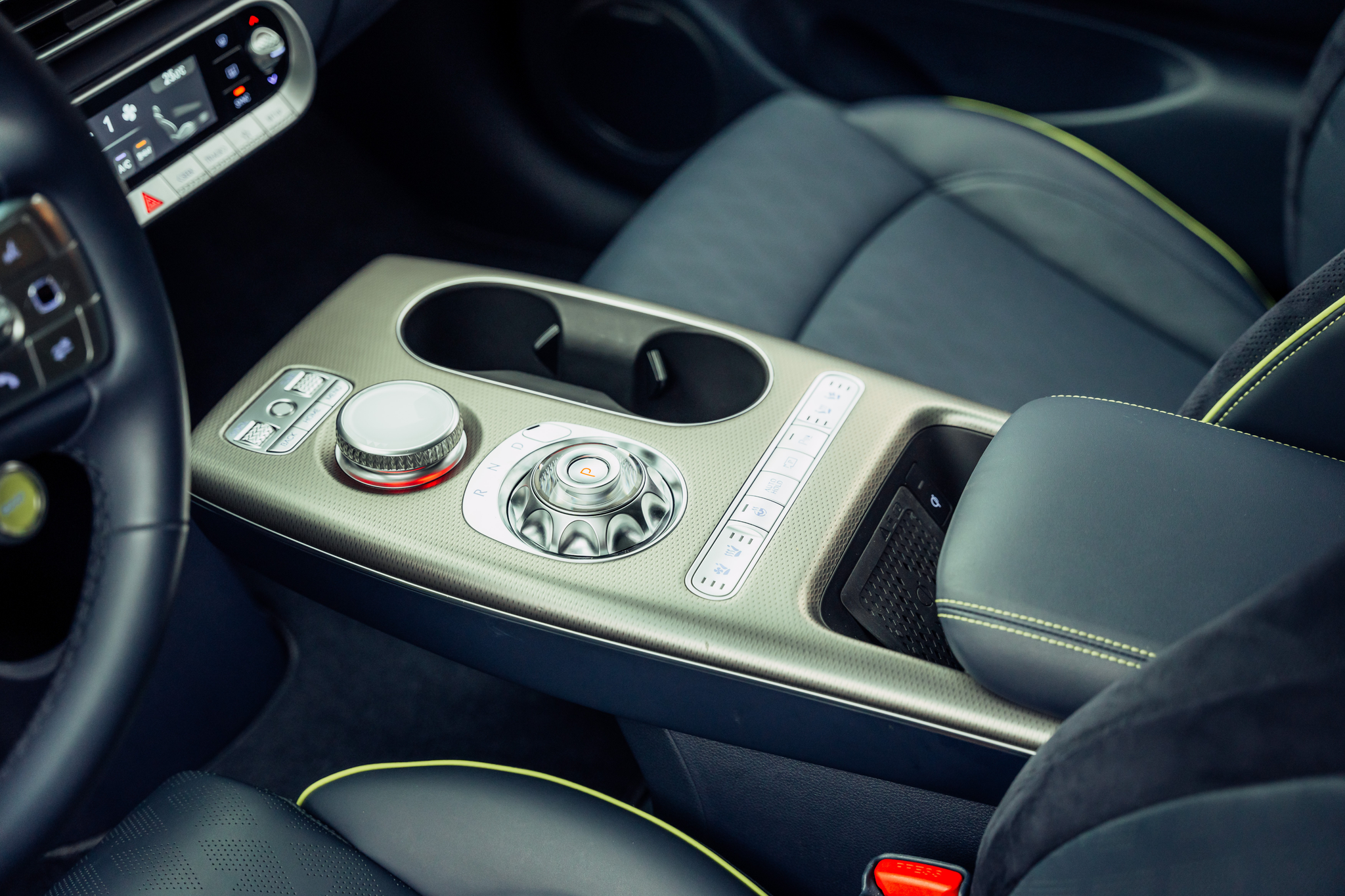 listing desktop thumbnail image 12