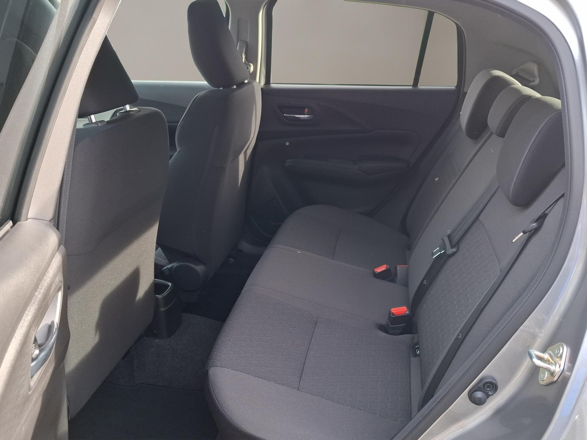 listing desktop thumbnail image 9