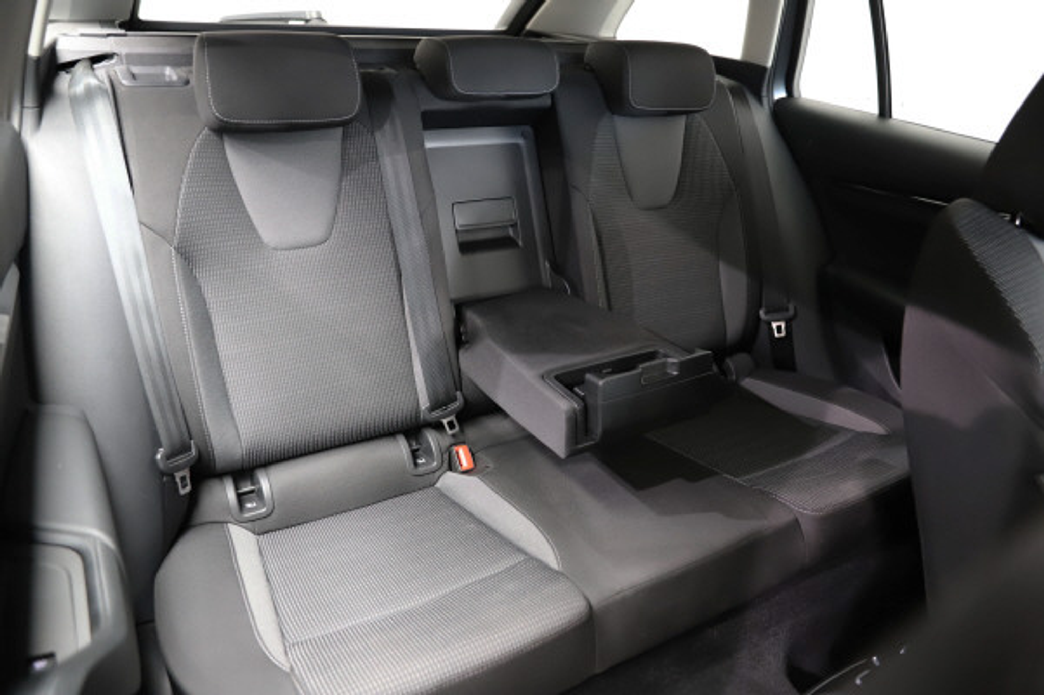 listing desktop thumbnail image 10