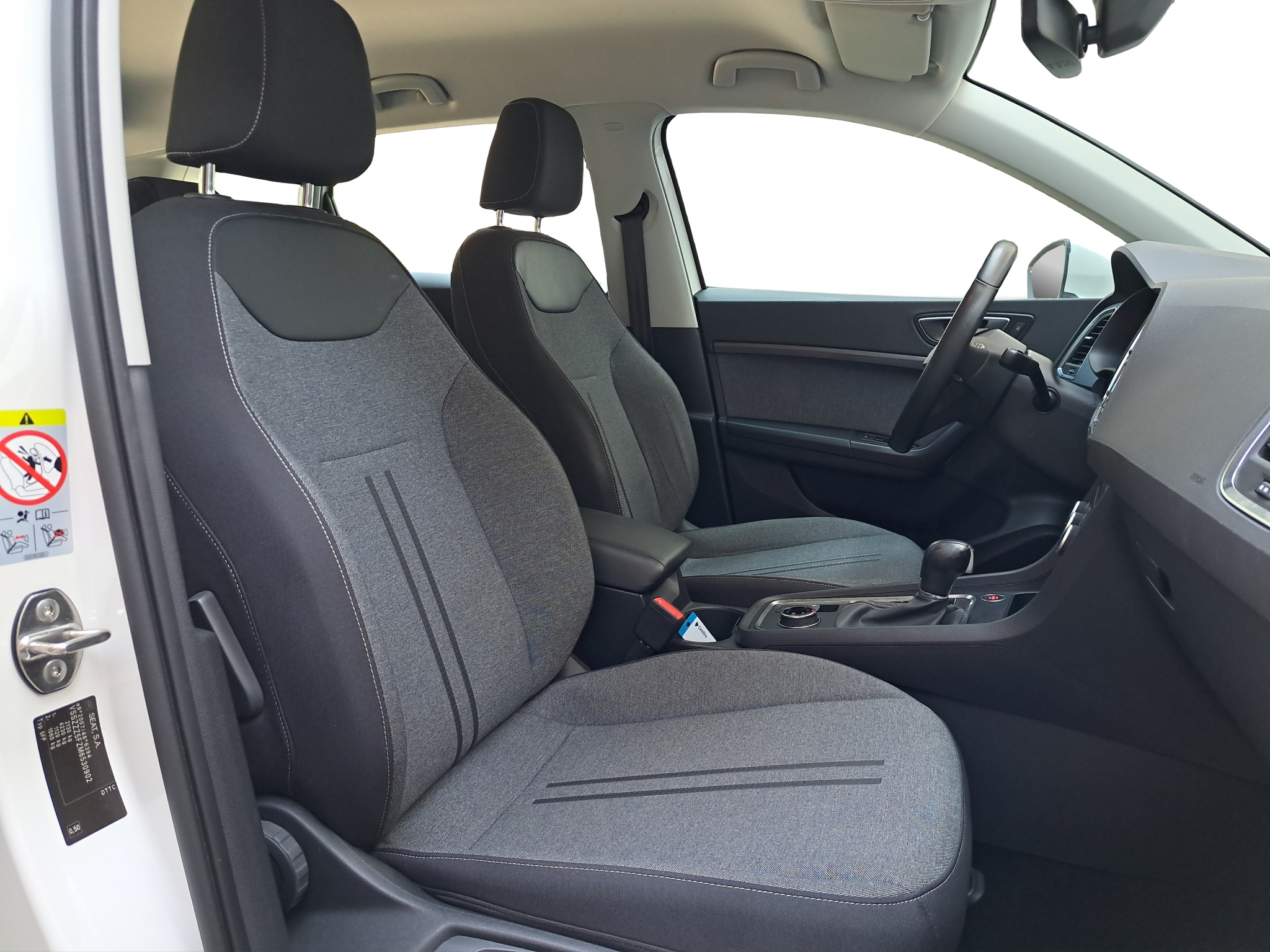 listing desktop thumbnail image 11