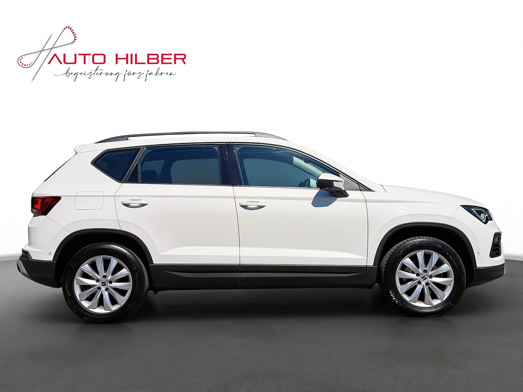 listing desktop thumbnail image 12