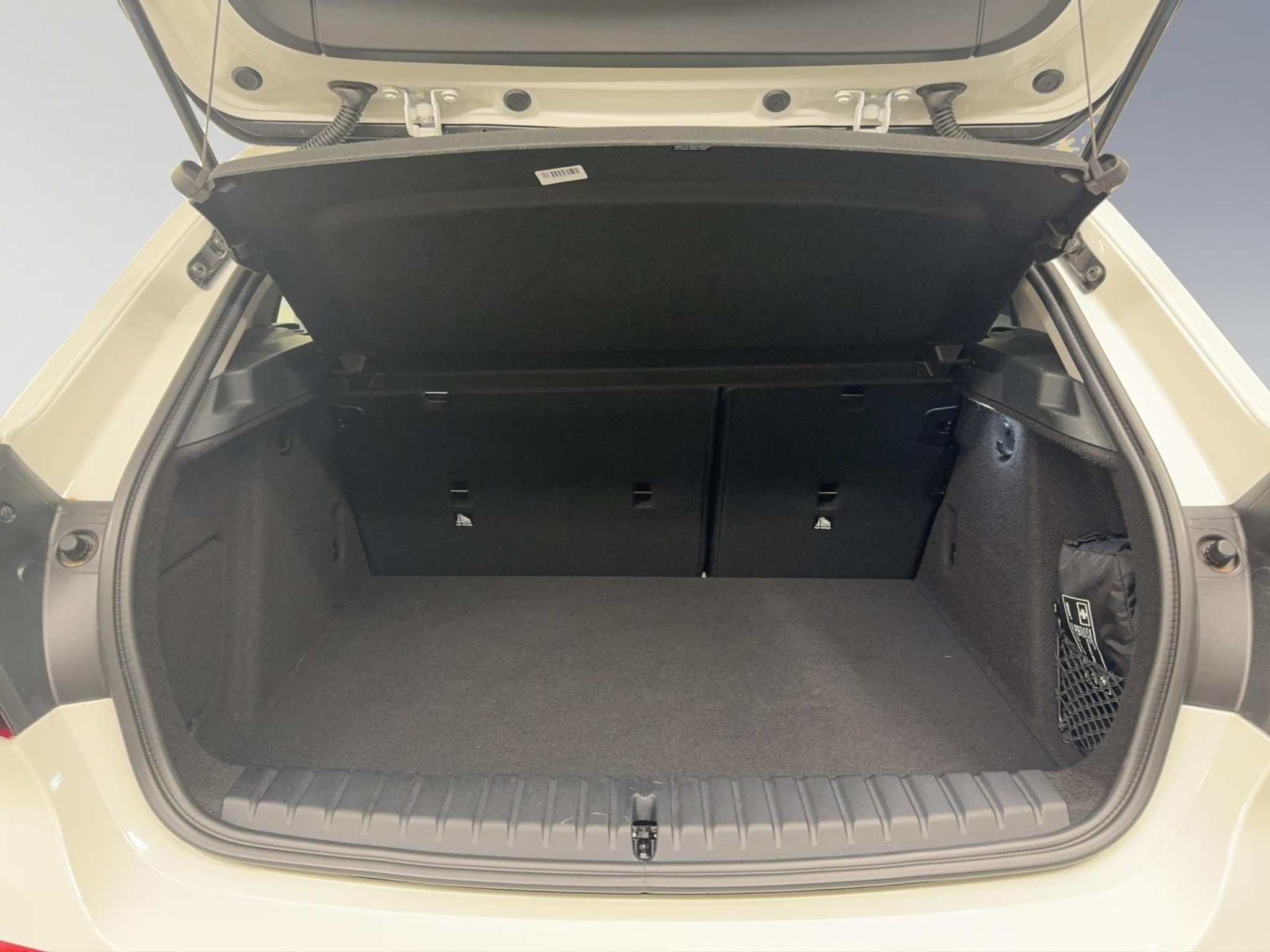 listing desktop thumbnail image 9