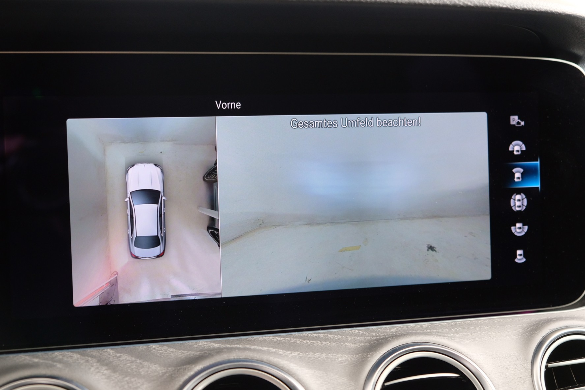 listing desktop thumbnail image 17